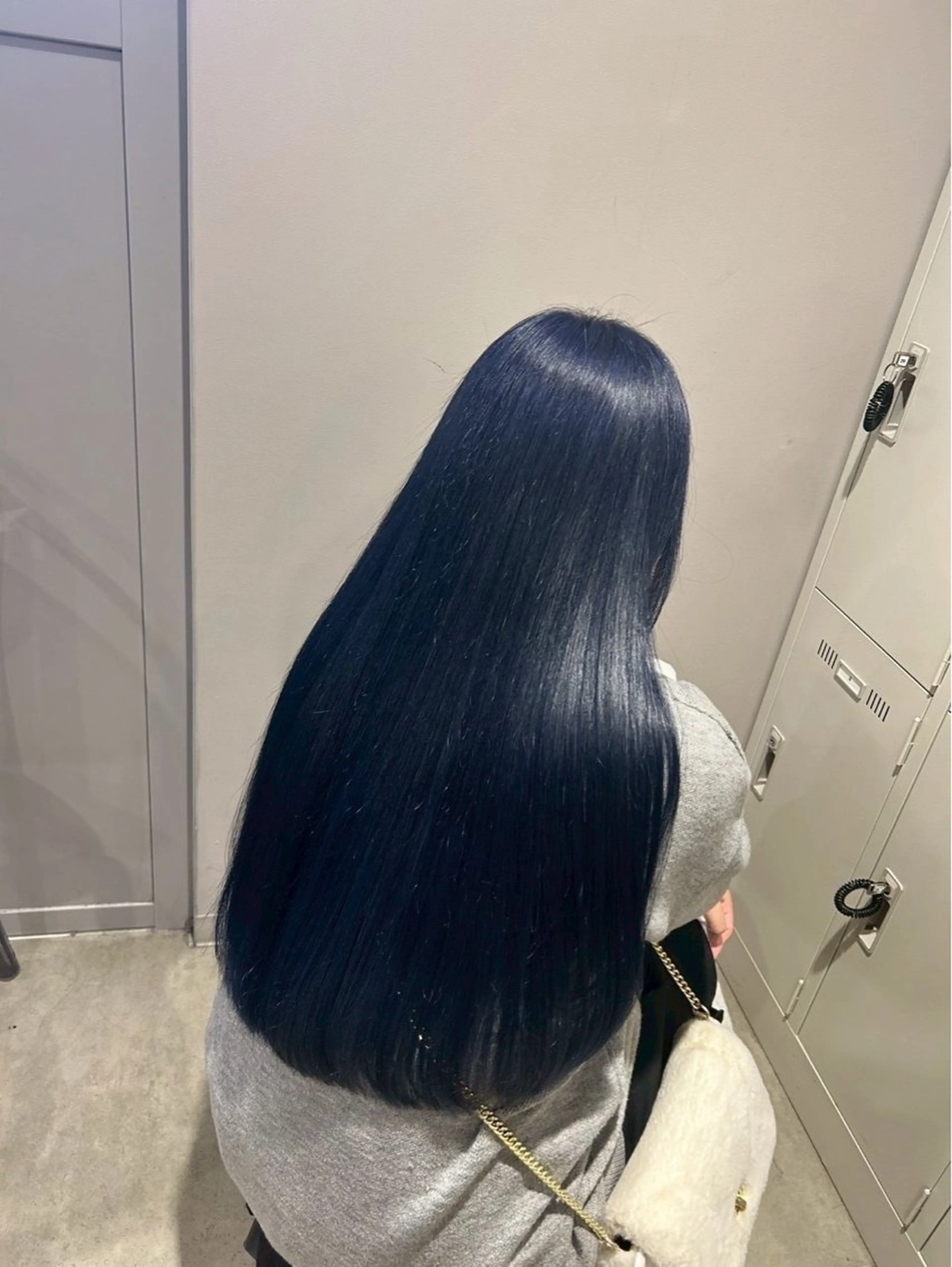 ロング カラー ヘアカラー トリートメント 銀座/髪質改善✨️ 寒色カラー💎もかのヘアスタイル