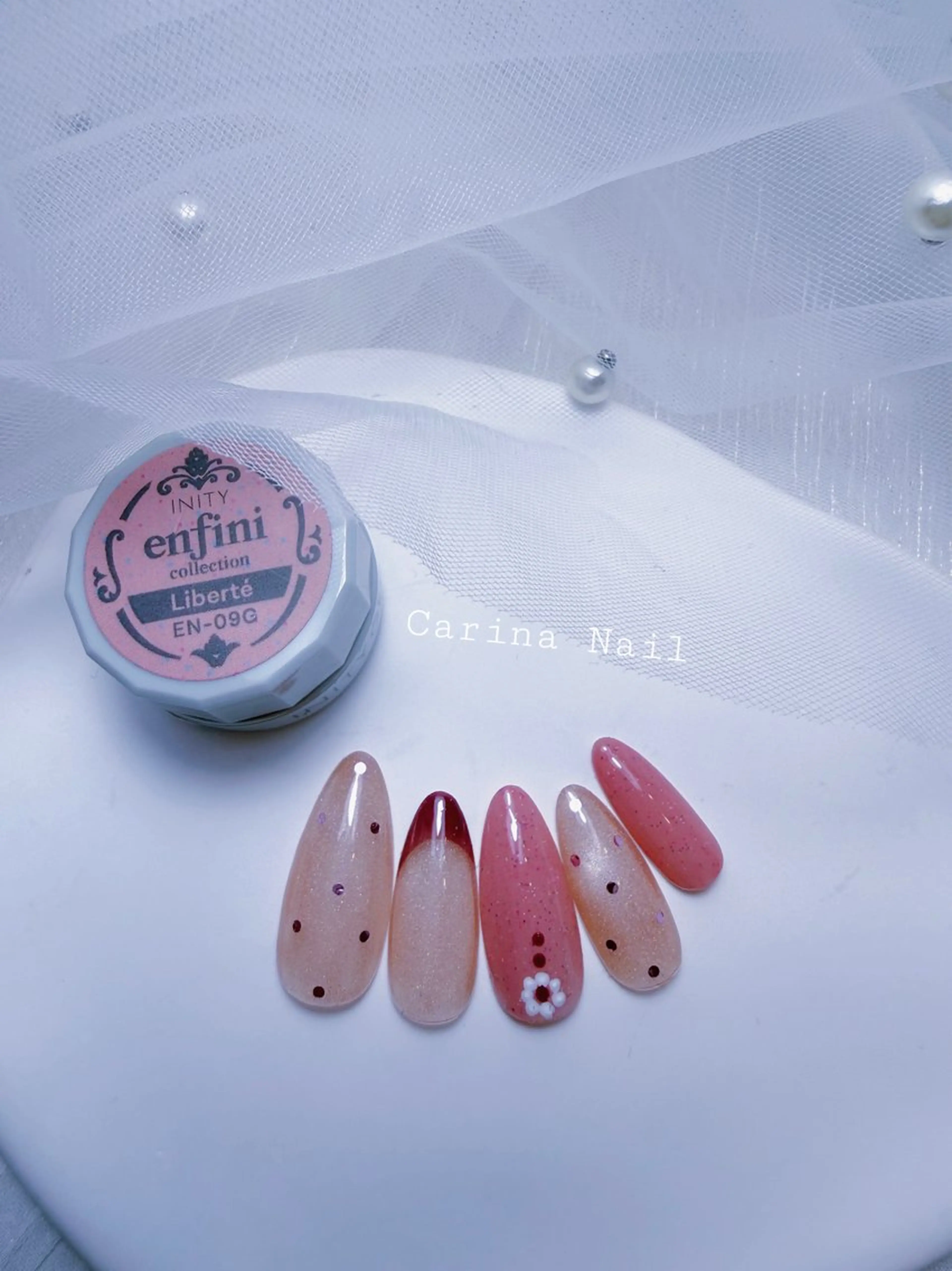 ネイル フレンチネイル ガーリー Carina Nailのネイルデザイン