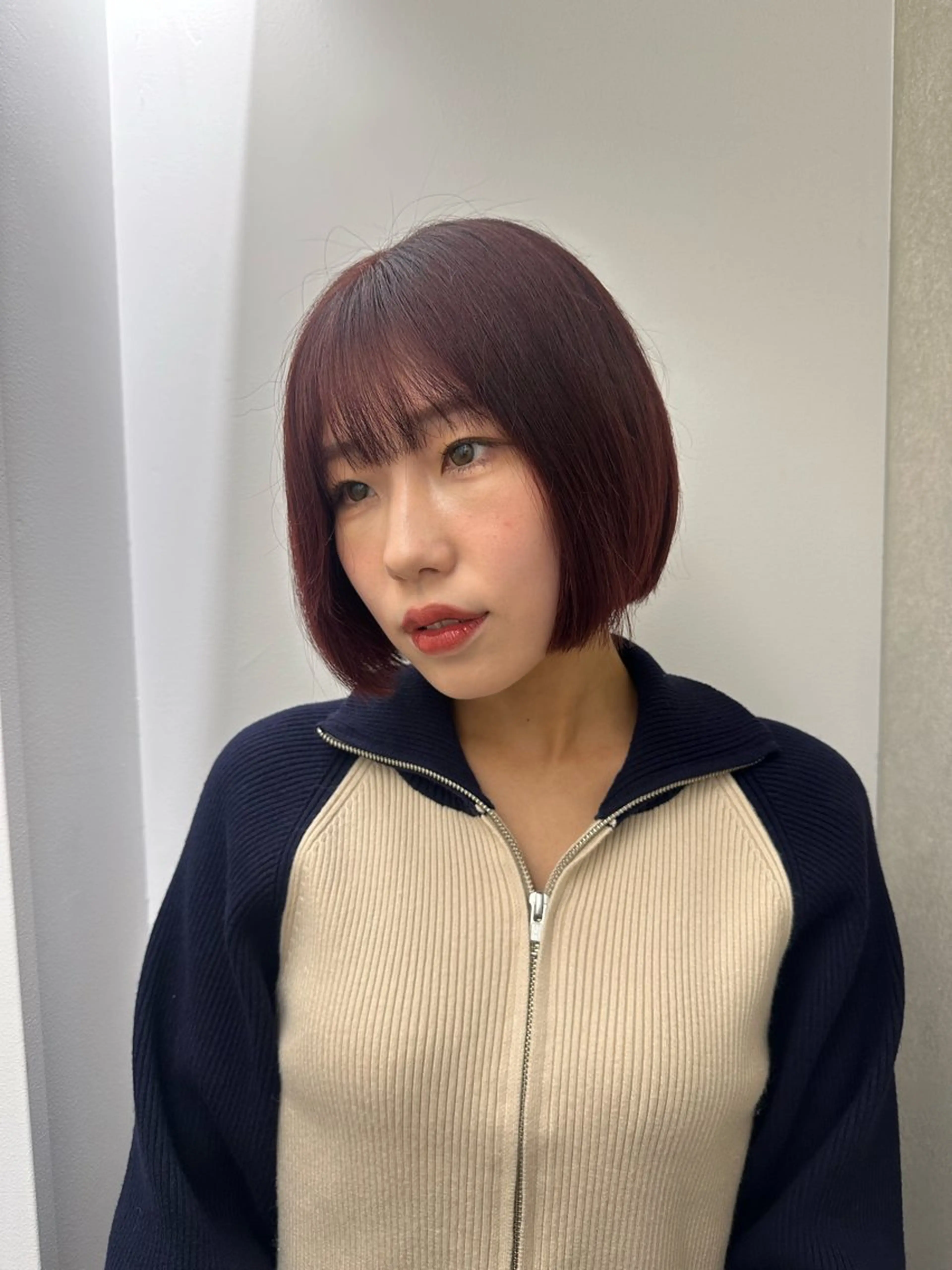 ミディアム ヘアカラー 韓国ヘアメンズ・レデ ィース特化ミクのヘアスタイル