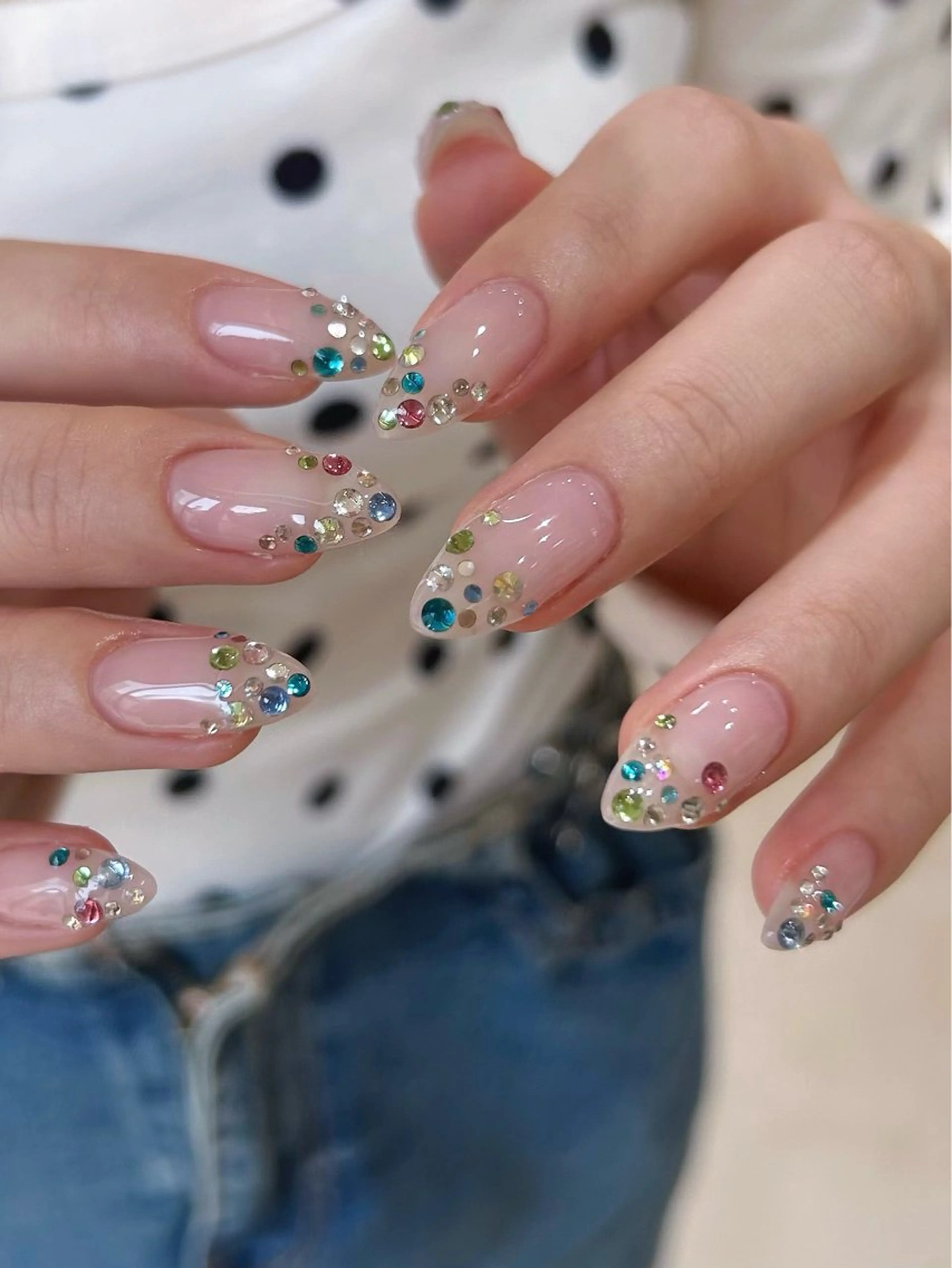 ネイル ストーンネイル Chipieee manamiのネイルデザイン