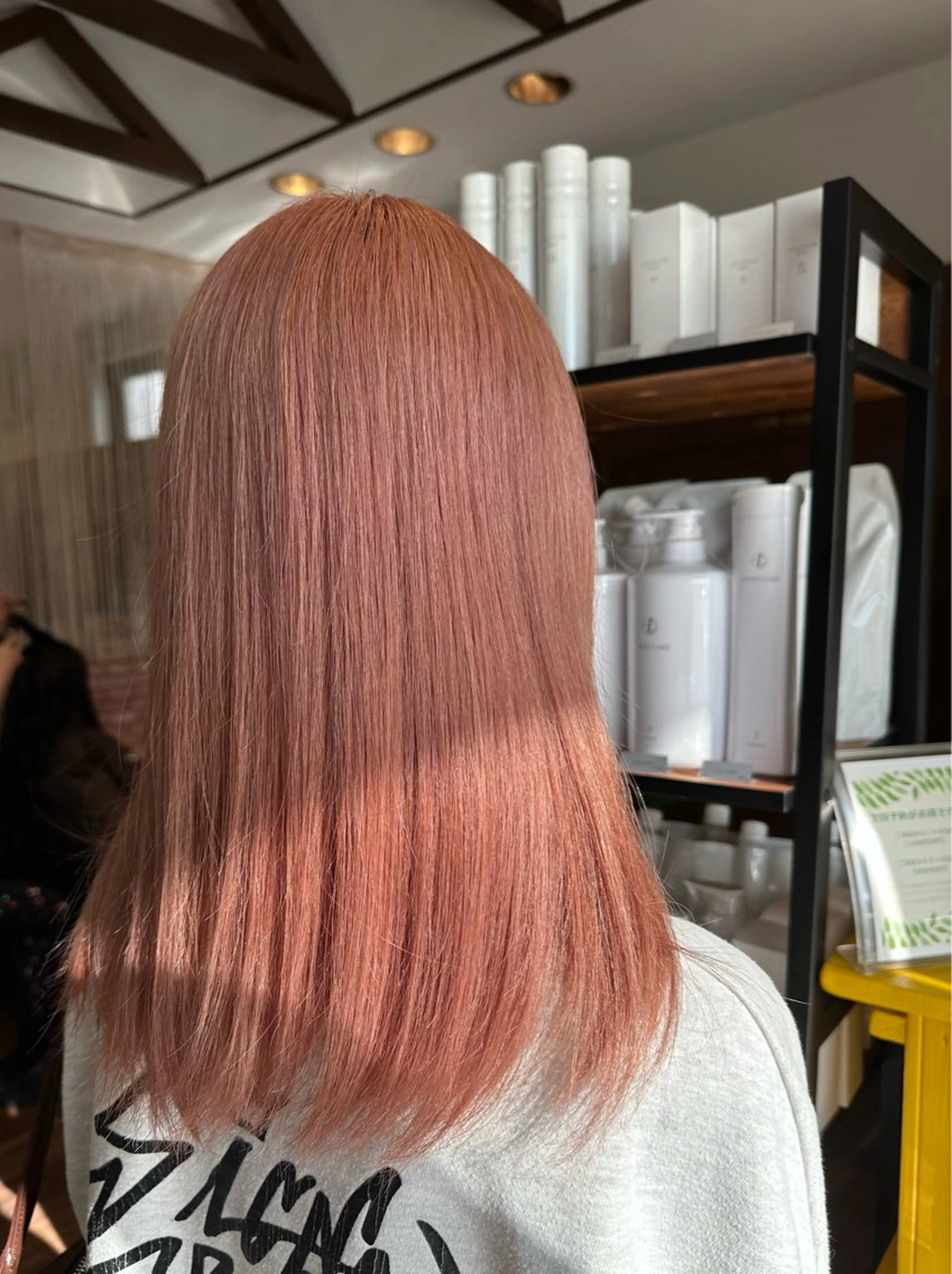 ダブルカラー✨　（ブリーチ＋全体カラー＋抗酸化トリートメント）の写真