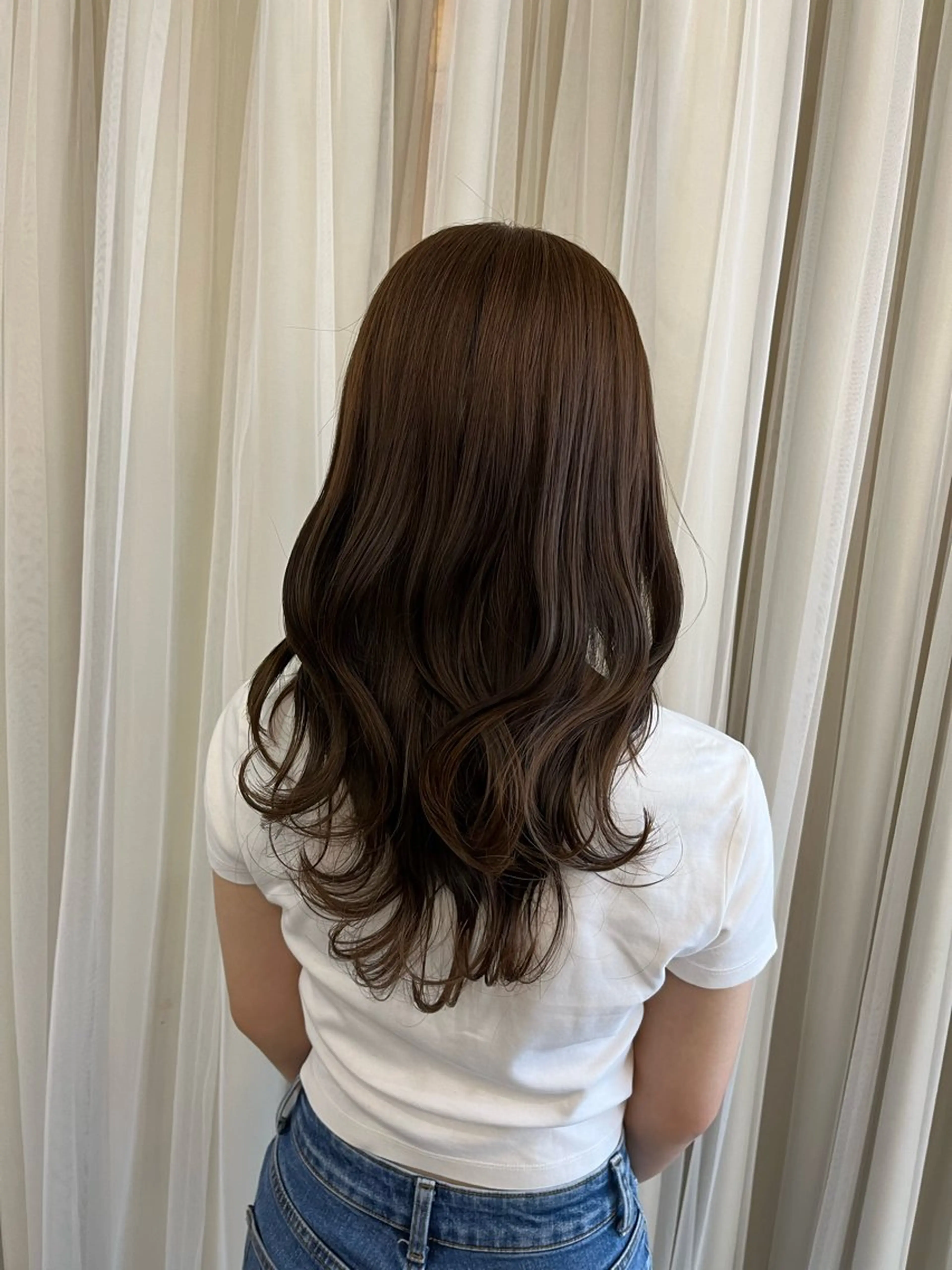 ロング カラー ベージュカラー ブラウンカラー ブラウンベージュ 透明感カラー ハイトーンカラー 金城 麗華のヘアスタイル