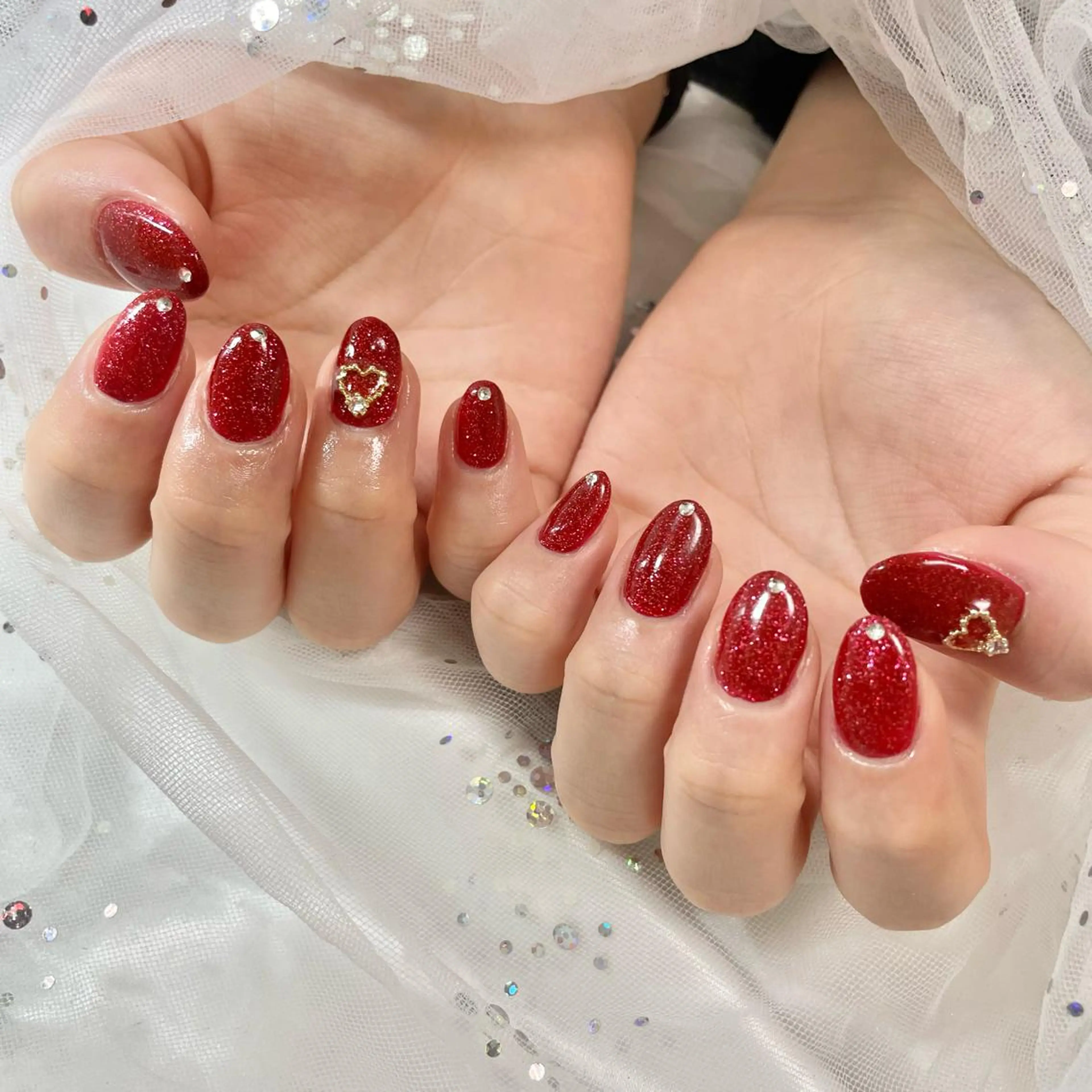 ネイル キラキラネイル 赤色 ハンドネイル フットネイル 🎀AYAKO 🎀中韓ネイルのネイルデザイン