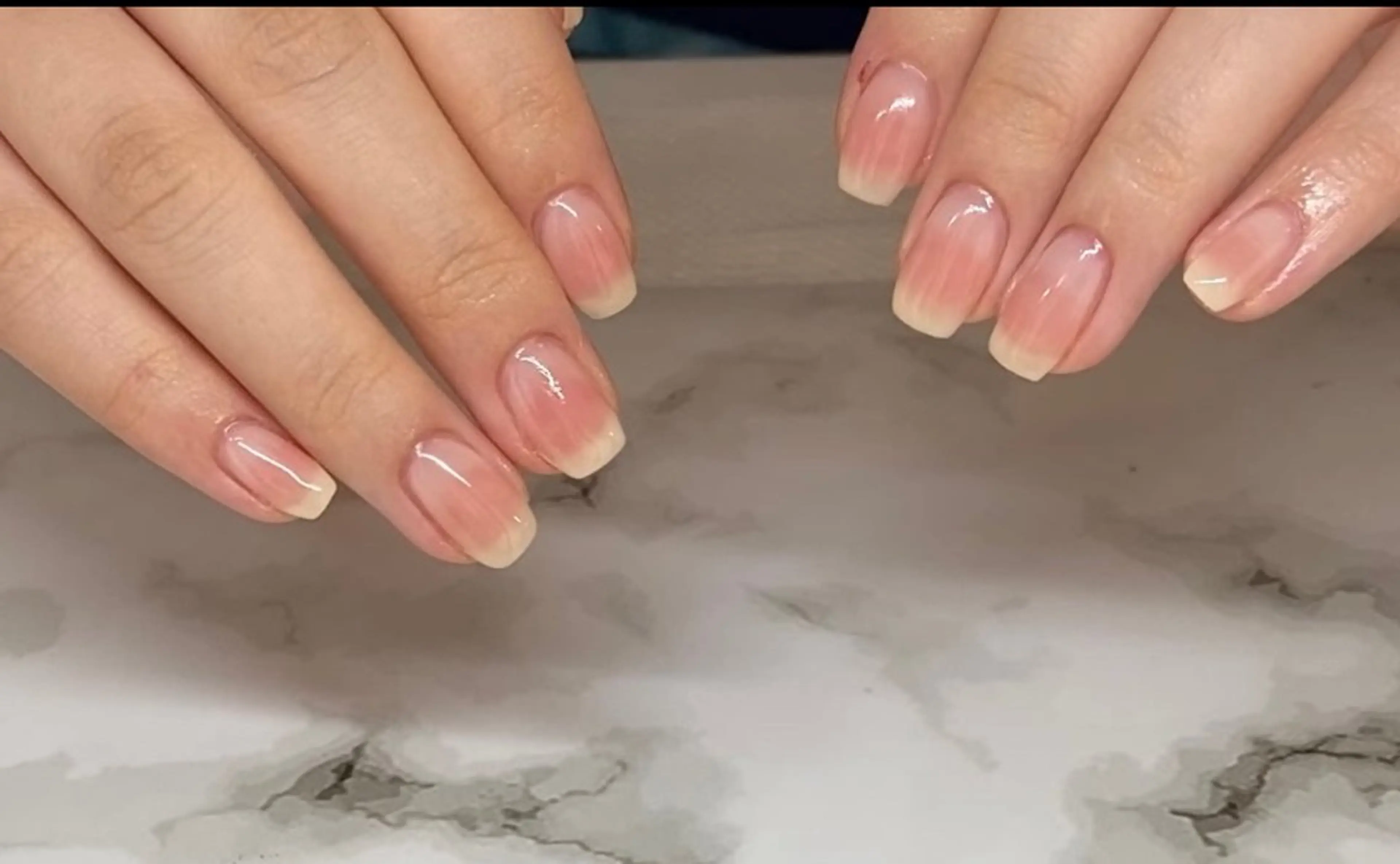 ネイル チークネイル オトク ネイルのネイルデザイン