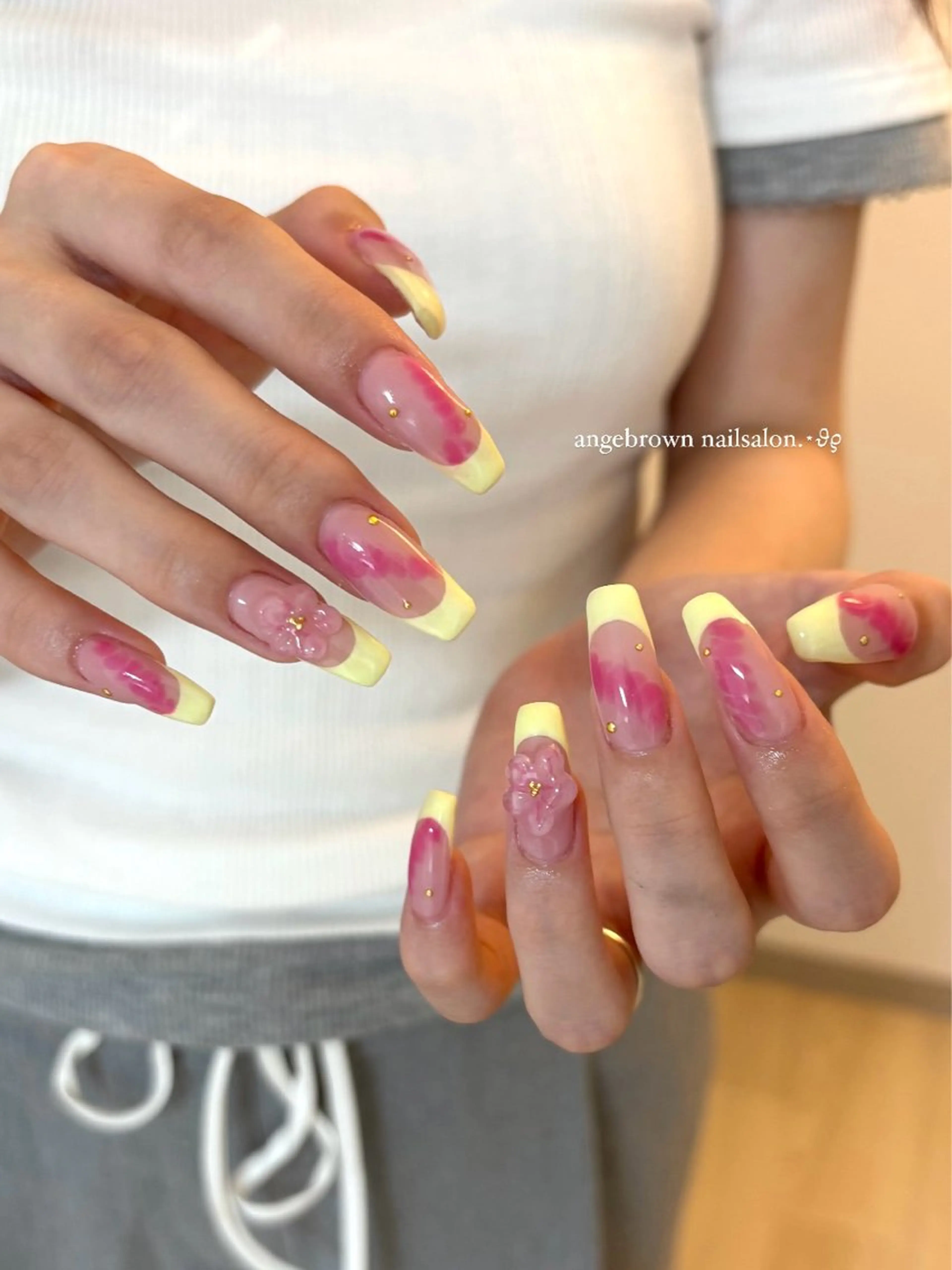 ネイル angebrown Natsukiのネイルデザイン