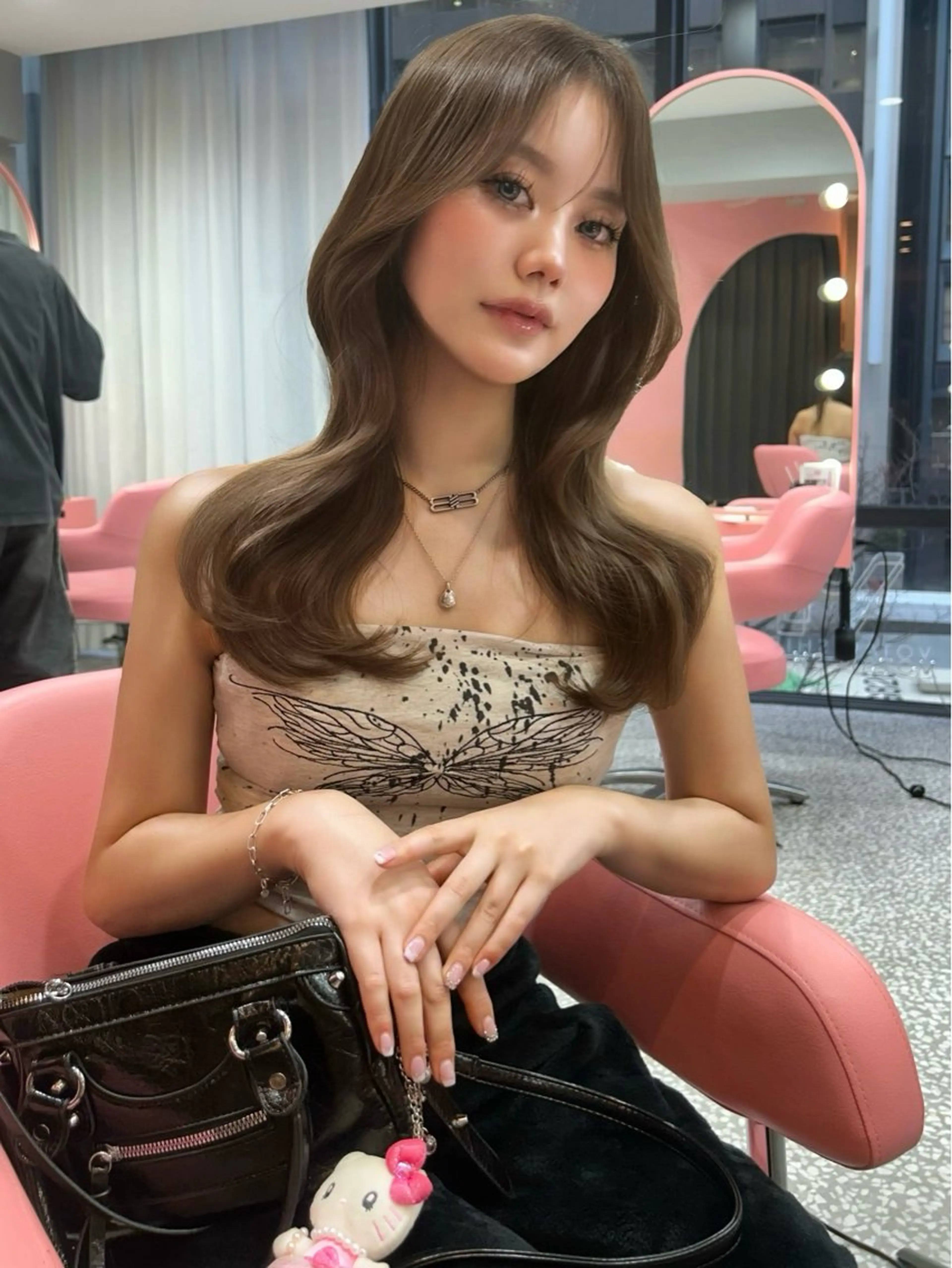 ロング カラー ダブルカラー グレージュ オリーブグレージュ オリーブグレー 卒業式のヘアスタイル 原宿／ワンホンヘア SAAYA🖤のヘアスタイル