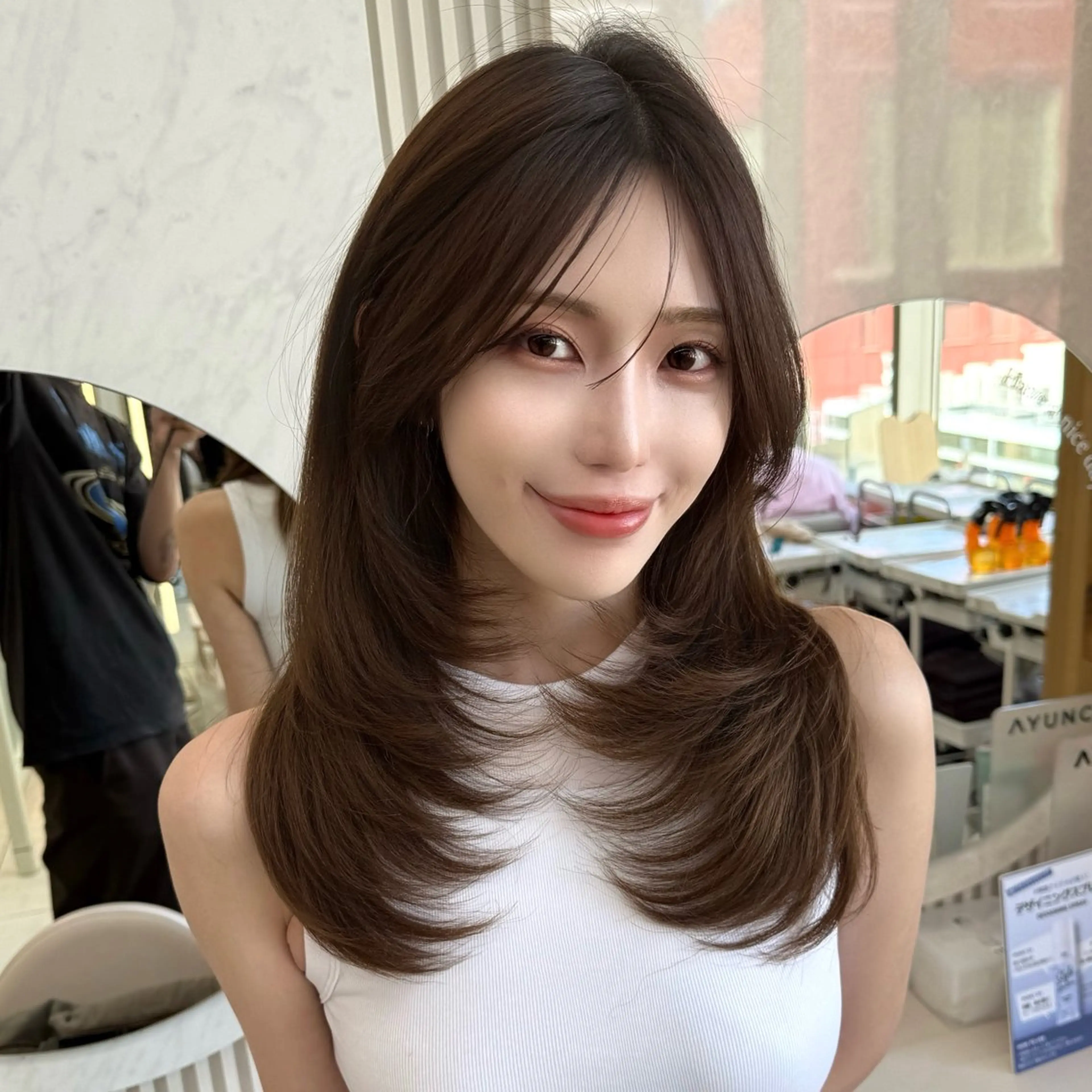 セミロング カット トリートメント 似合わせレイヤー/ 透明感カラーのヘアスタイル