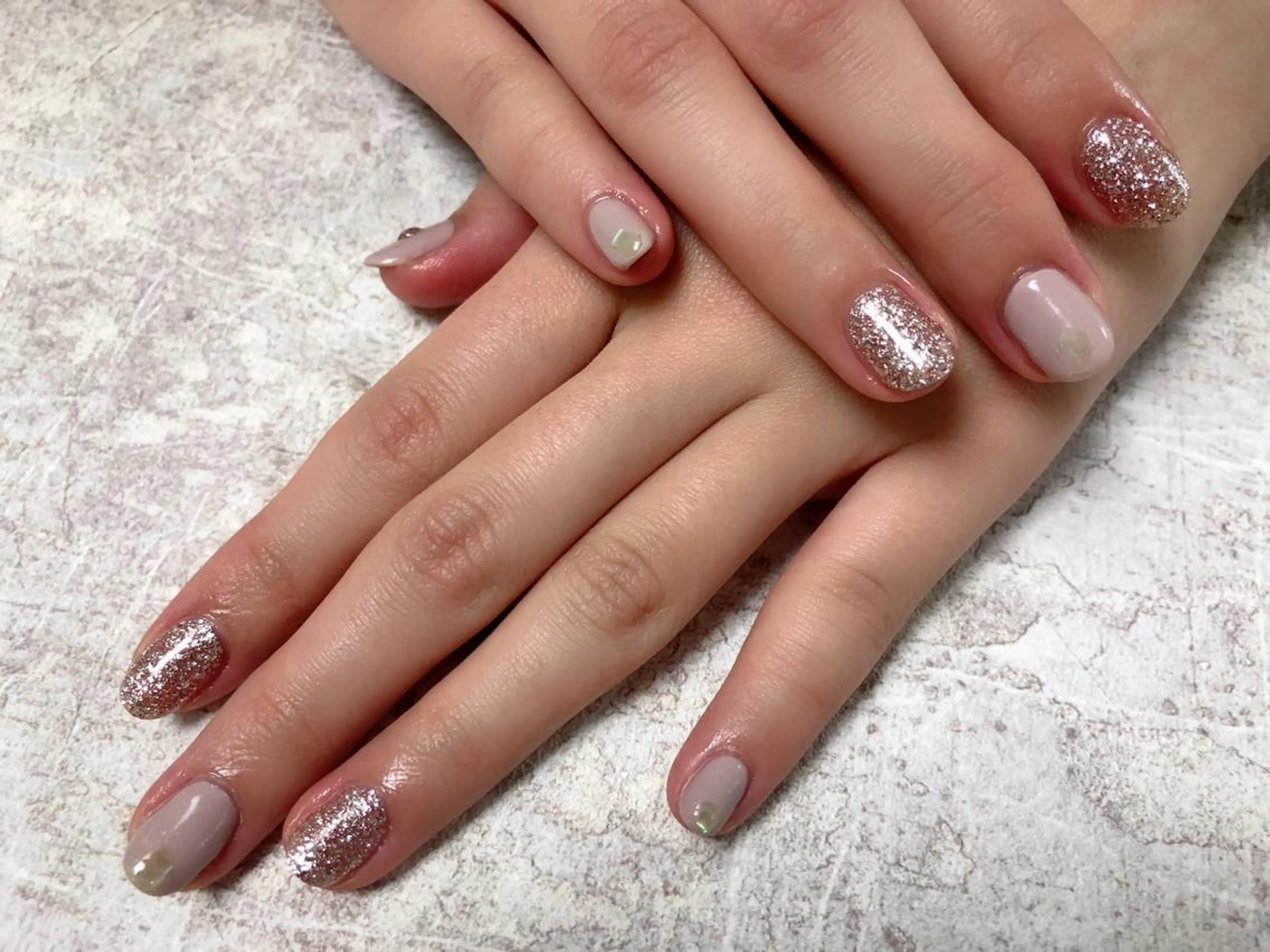 ネイル ぷっくりネイル mogunail &blowのネイルデザイン