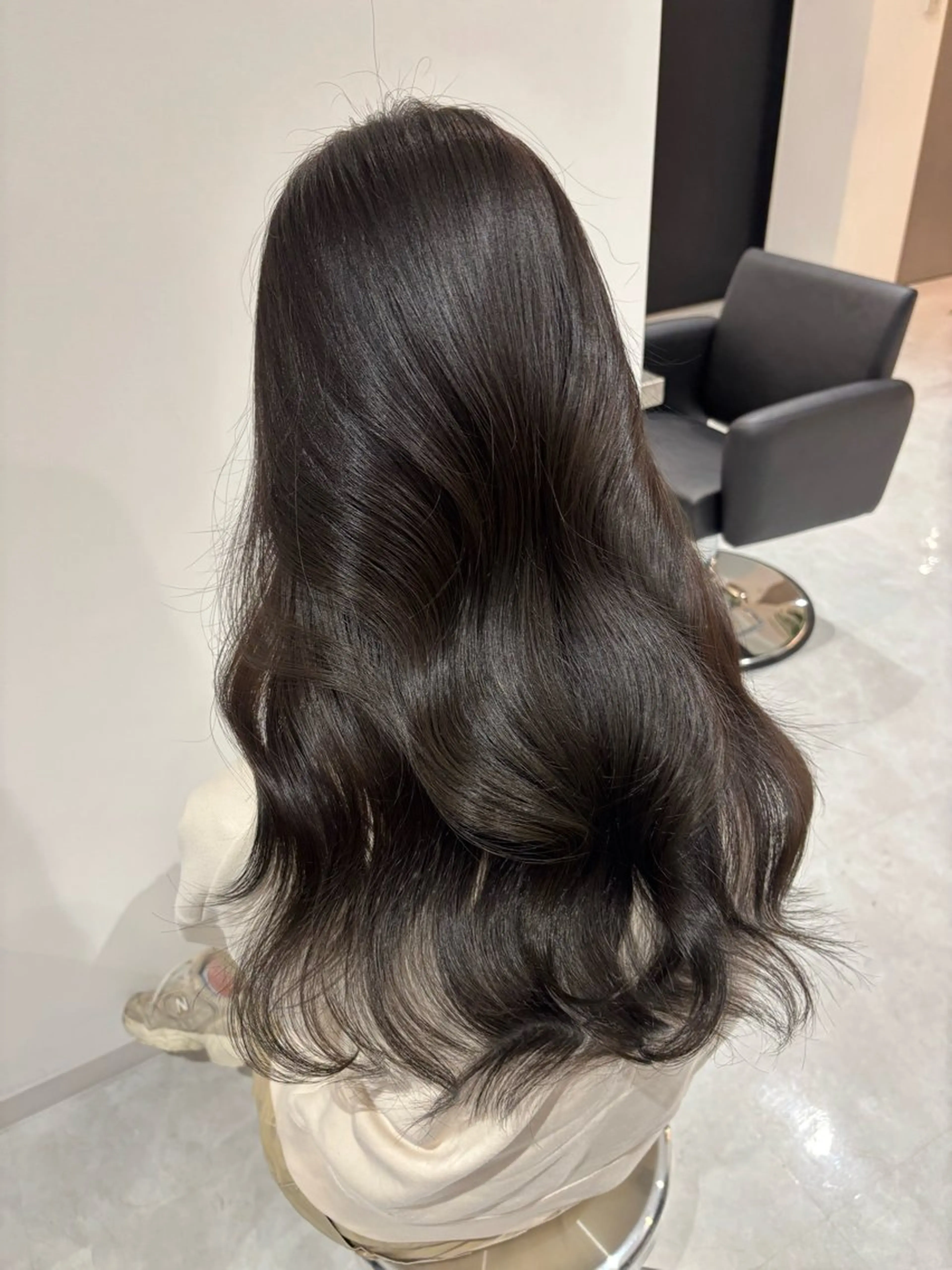 ロング カラー ベージュカラー ブリーチ ブラウンカラー ケアブリーチ カシス カット ヘアカラー トリートメント レイヤーモデル 募集中🕊️正源のヘアスタイル
