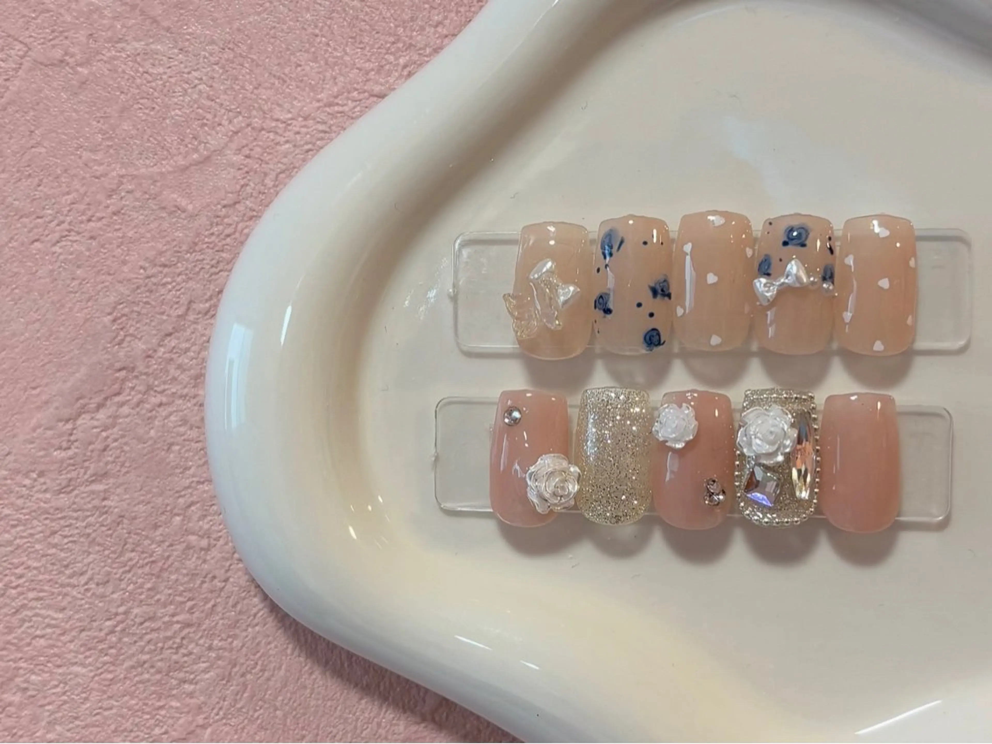 ネイル ハンドネイル EmaNail🎀 Haaruのネイルデザイン