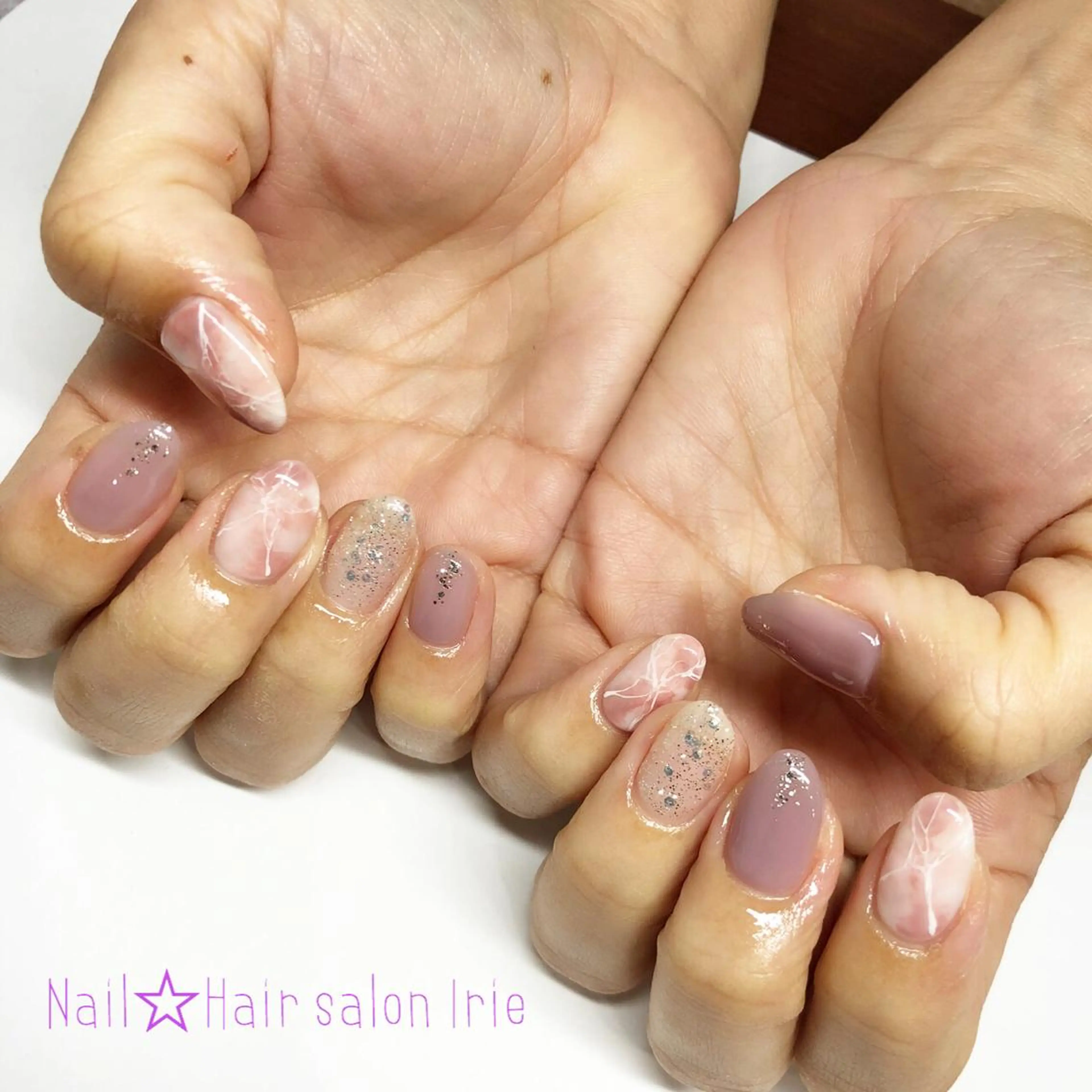 ネイル 與儀 知佳のネイルデザイン