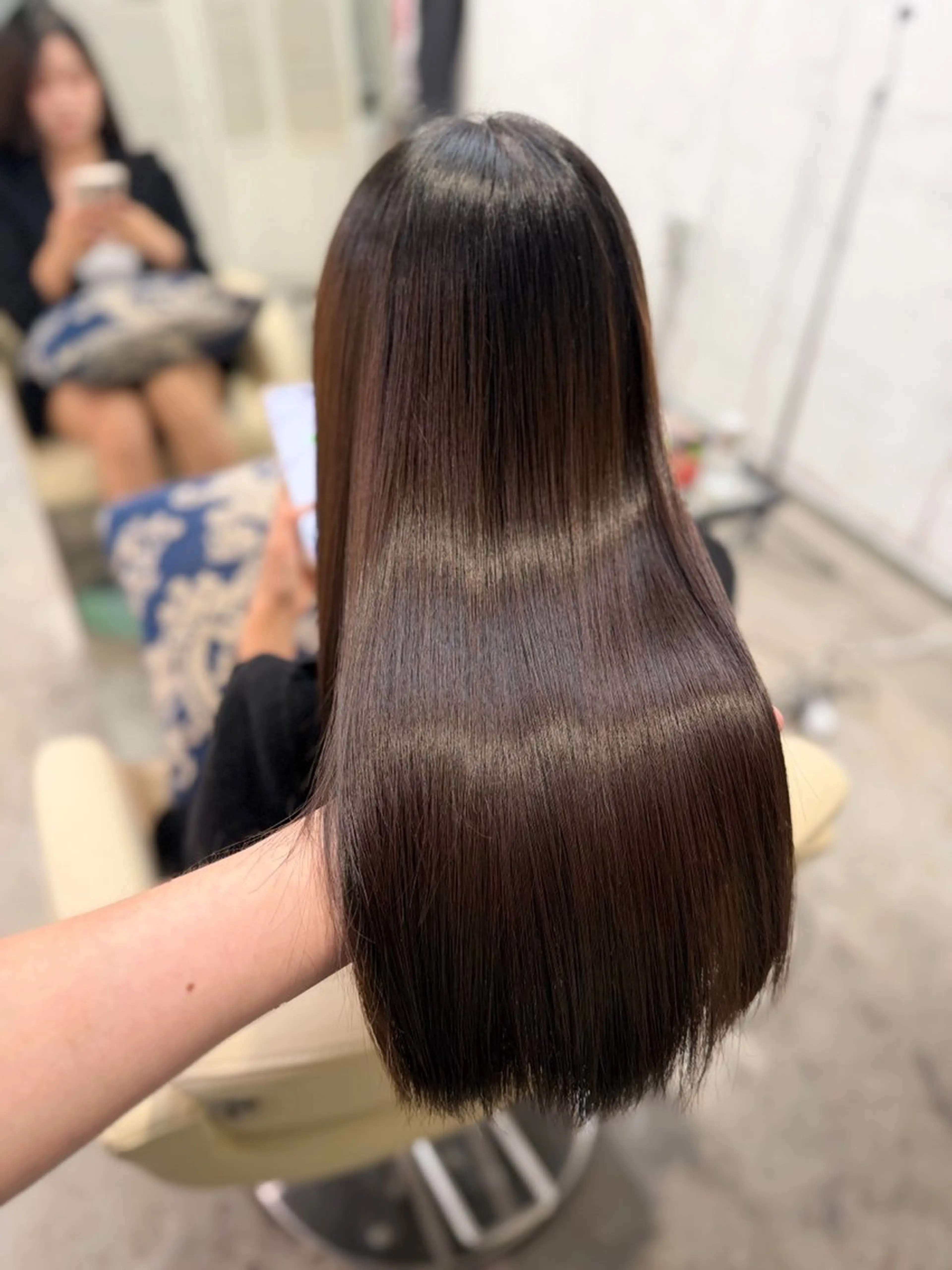 セミロング カラー カット ヘアカラー 縮毛矯正 トリートメント 縮毛矯正 髪質改善寺坂雄飛💐のヘアスタイル