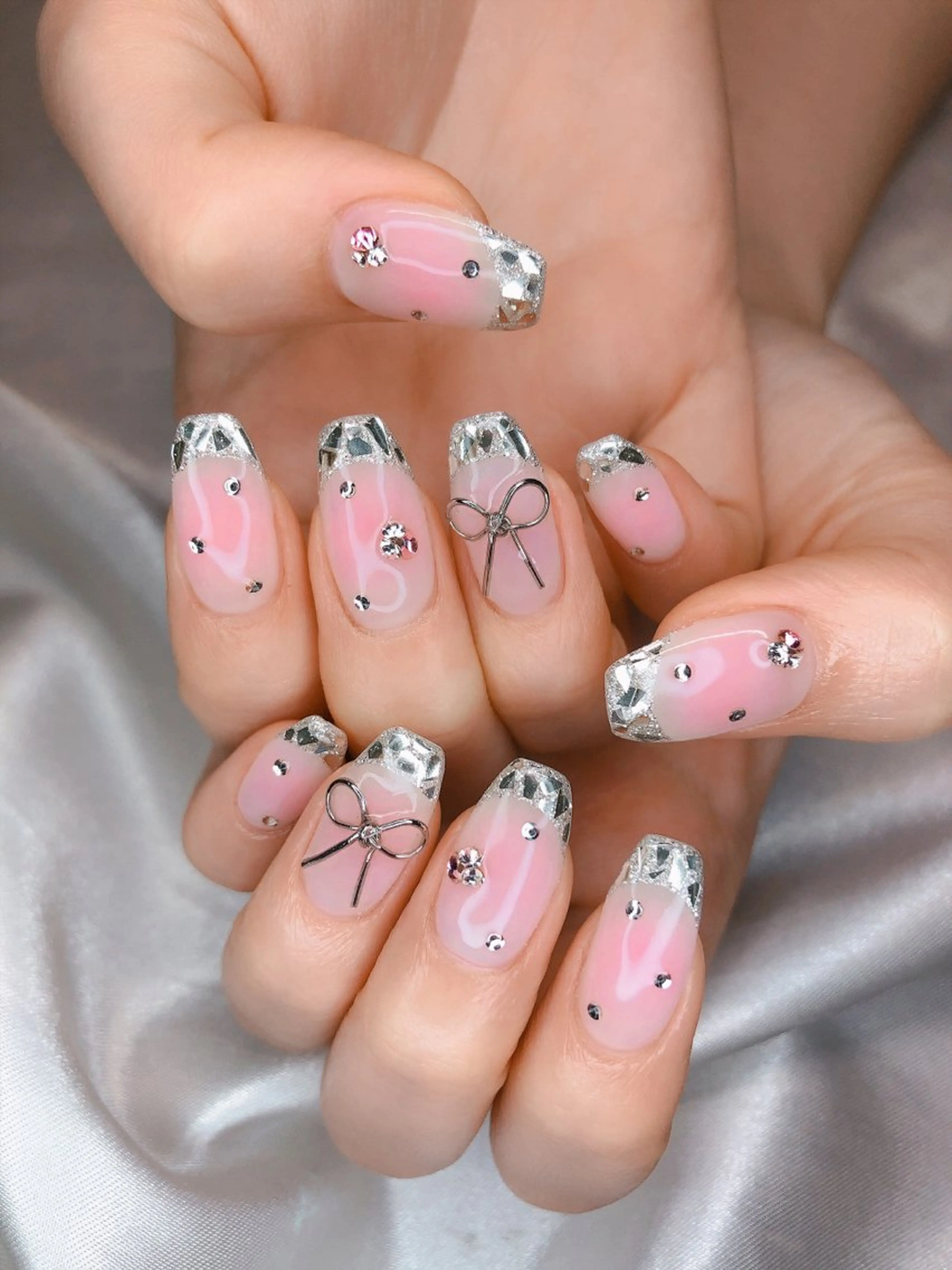 ネイル 持ち込み ハンドネイル mi chiのネイルデザイン