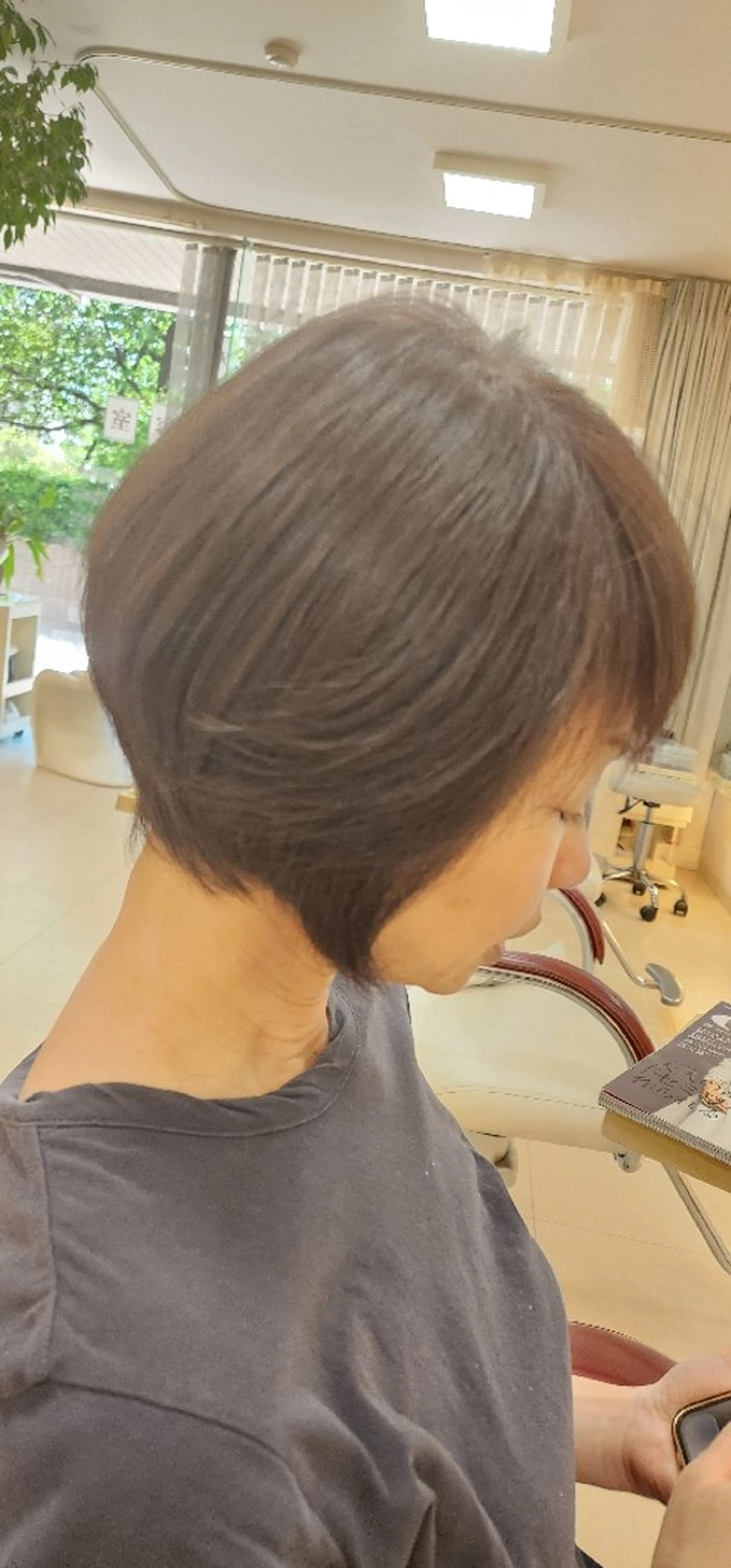 ショート カラー グラデーションカラー hairmake Juinのヘアスタイル