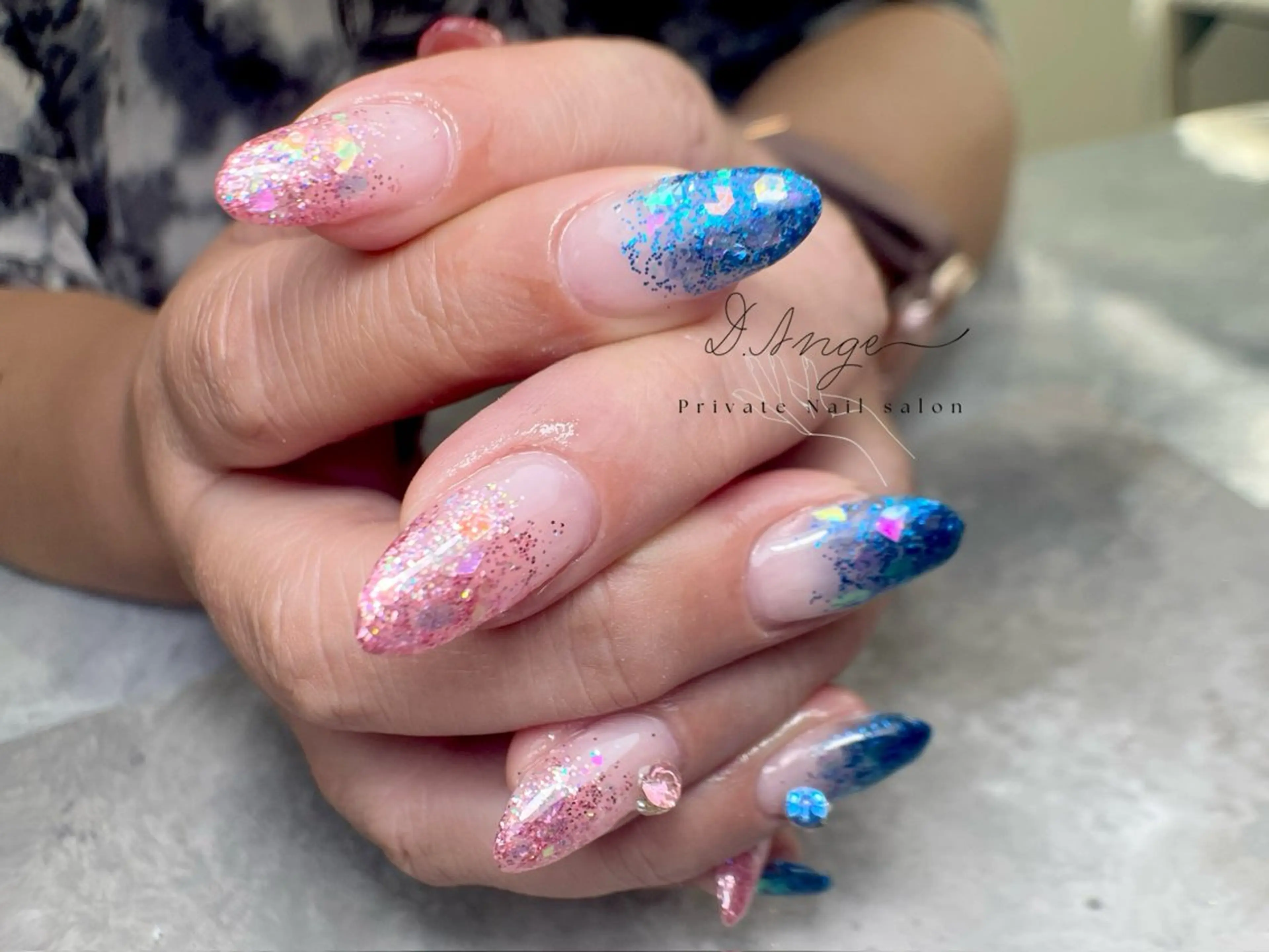 ミディアム ハンドネイル D.Ange Nail Salon所属・D.Ange Nailのネイルデザイン