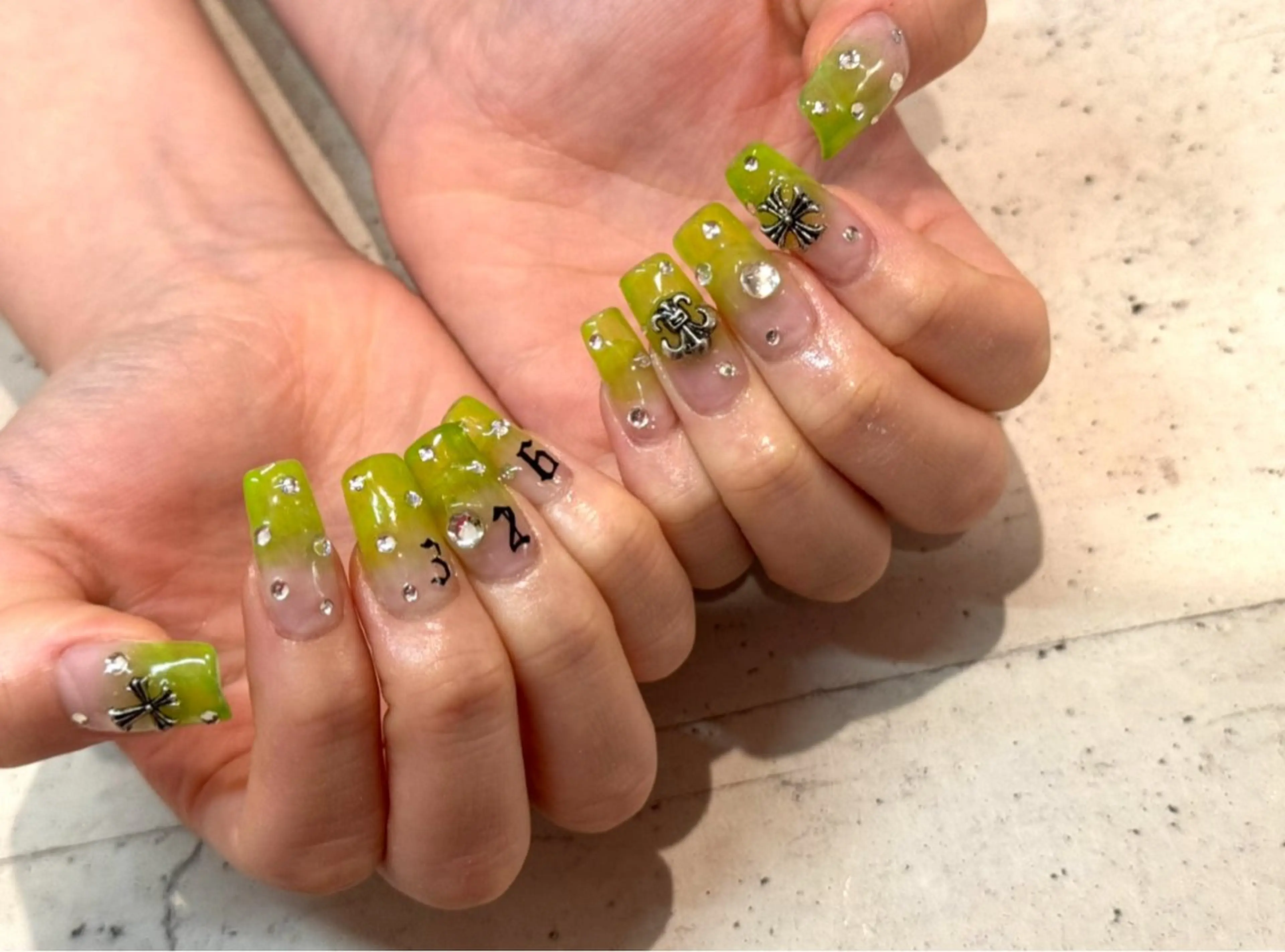 ネイル ハンドネイル nail salon Lumiereのネイルデザイン