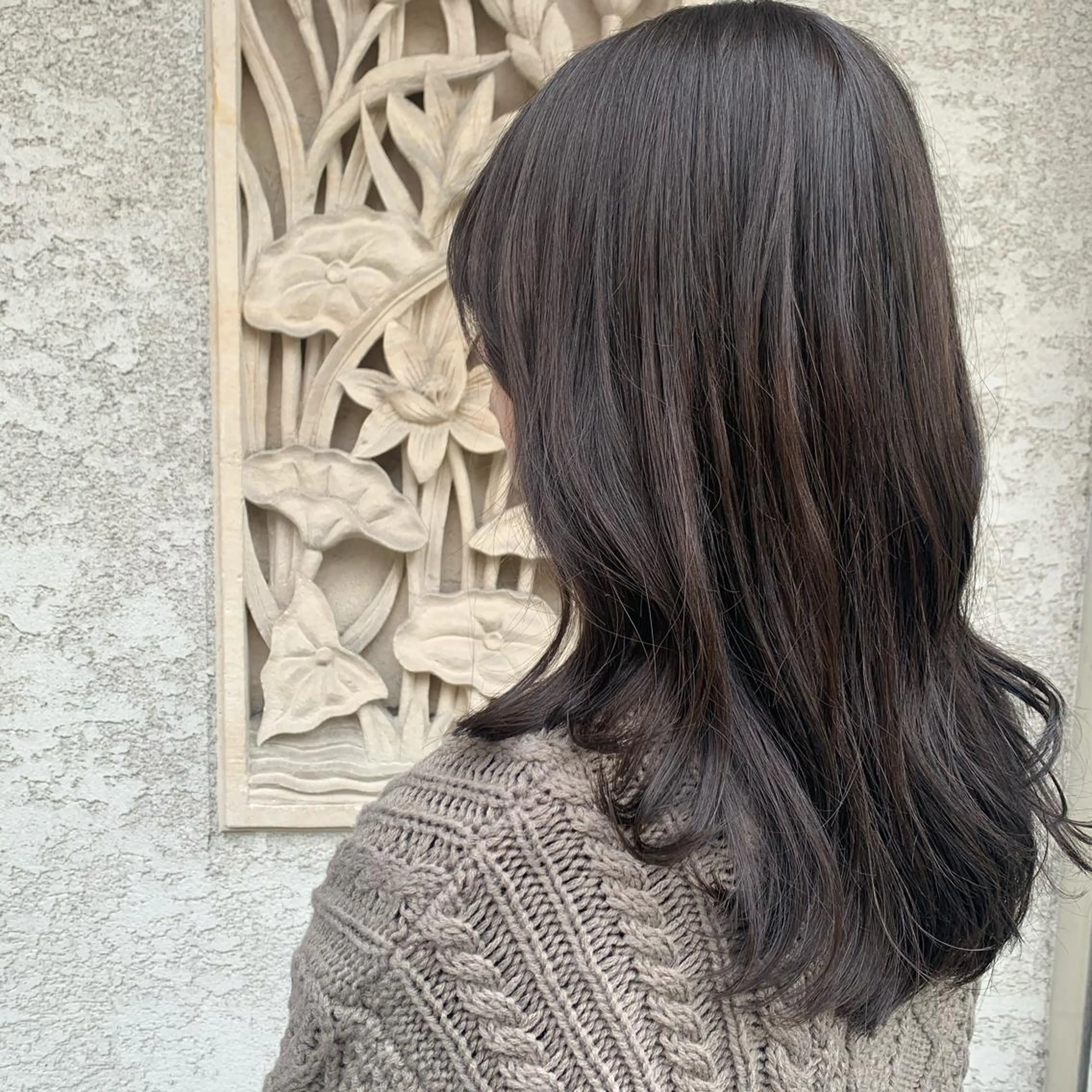 セミロング 韓国🇰🇷髪質改善 Chisaki치사키のヘアスタイル