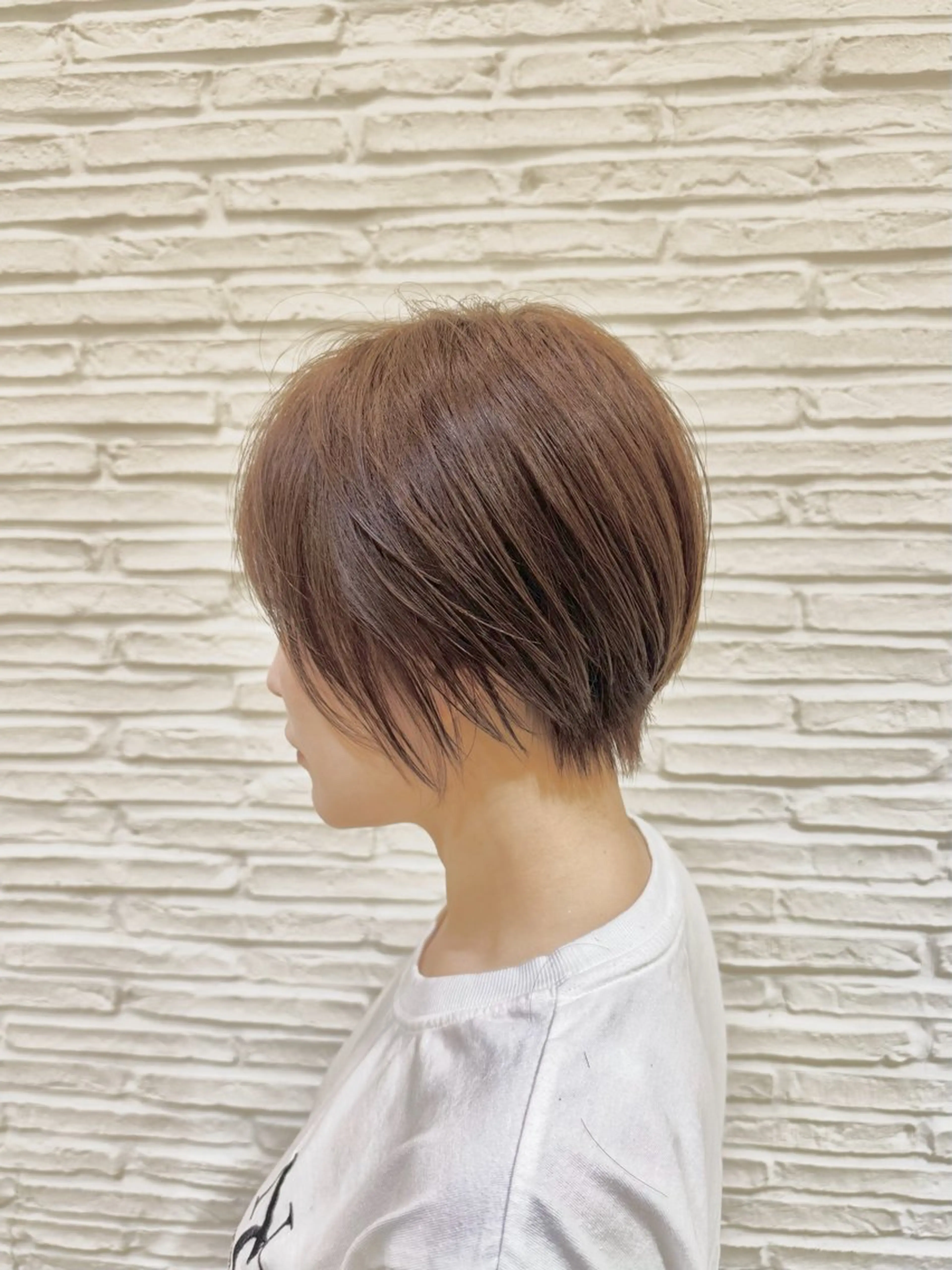 ショート カラー くびれヘア ショートヘア 小顔カット amie by AFLOAT 浦和店のヘアスタイル