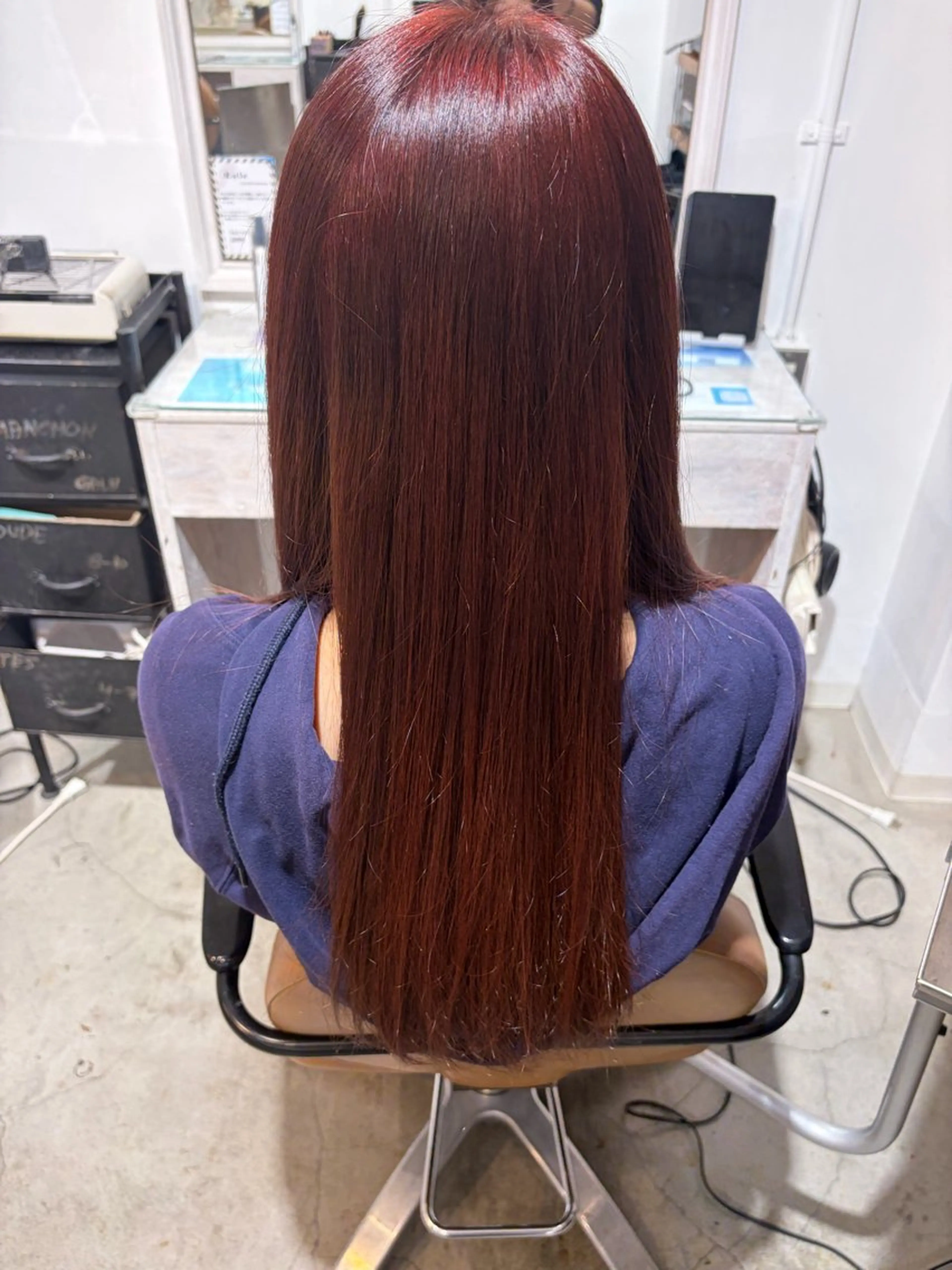 カラー レッドカラー ヘアカラー 菅野 由莉菜のヘアスタイル