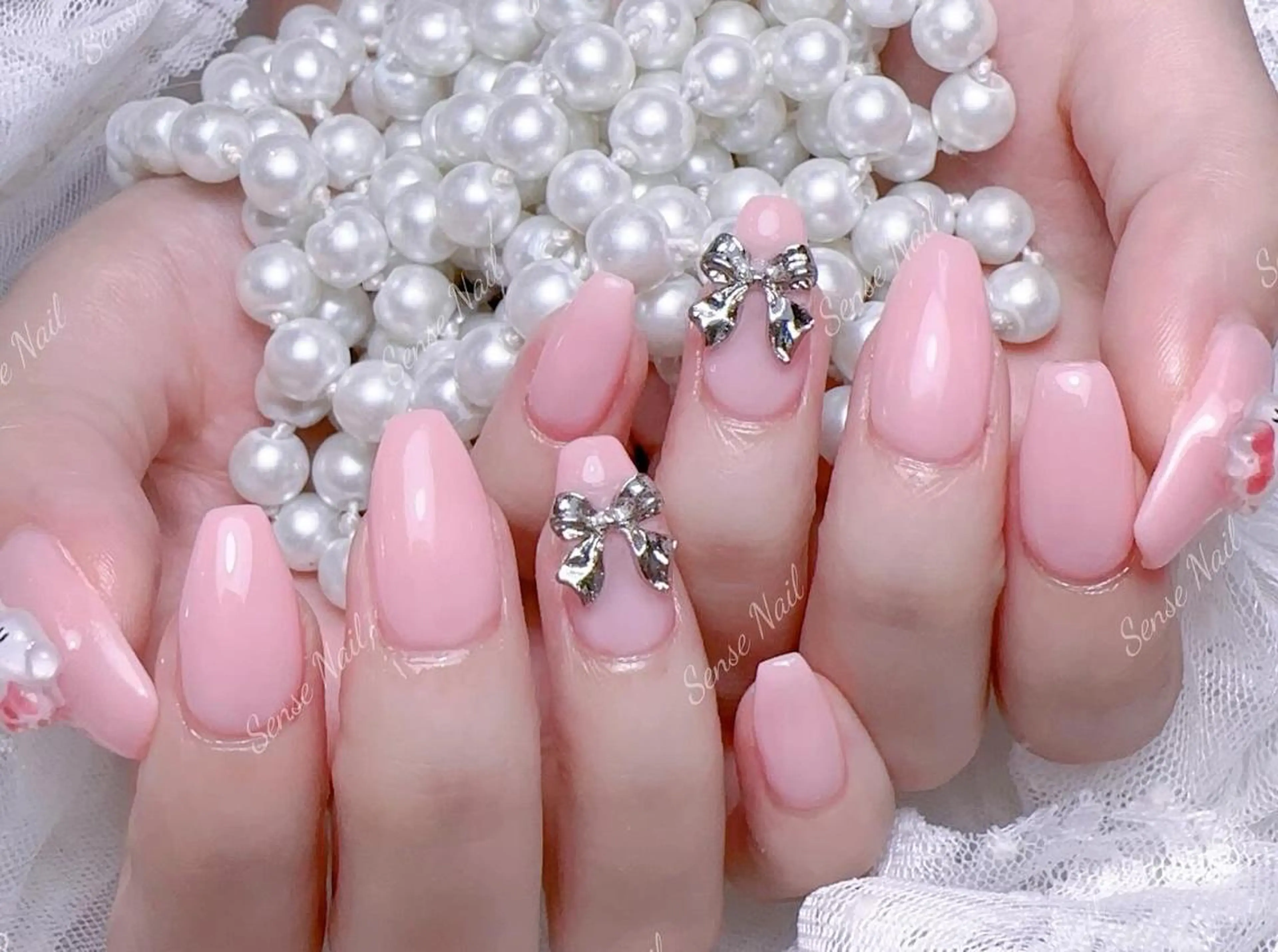 ネイル ハンドネイル ハンドケア Feinn Ink💕のネイルデザイン