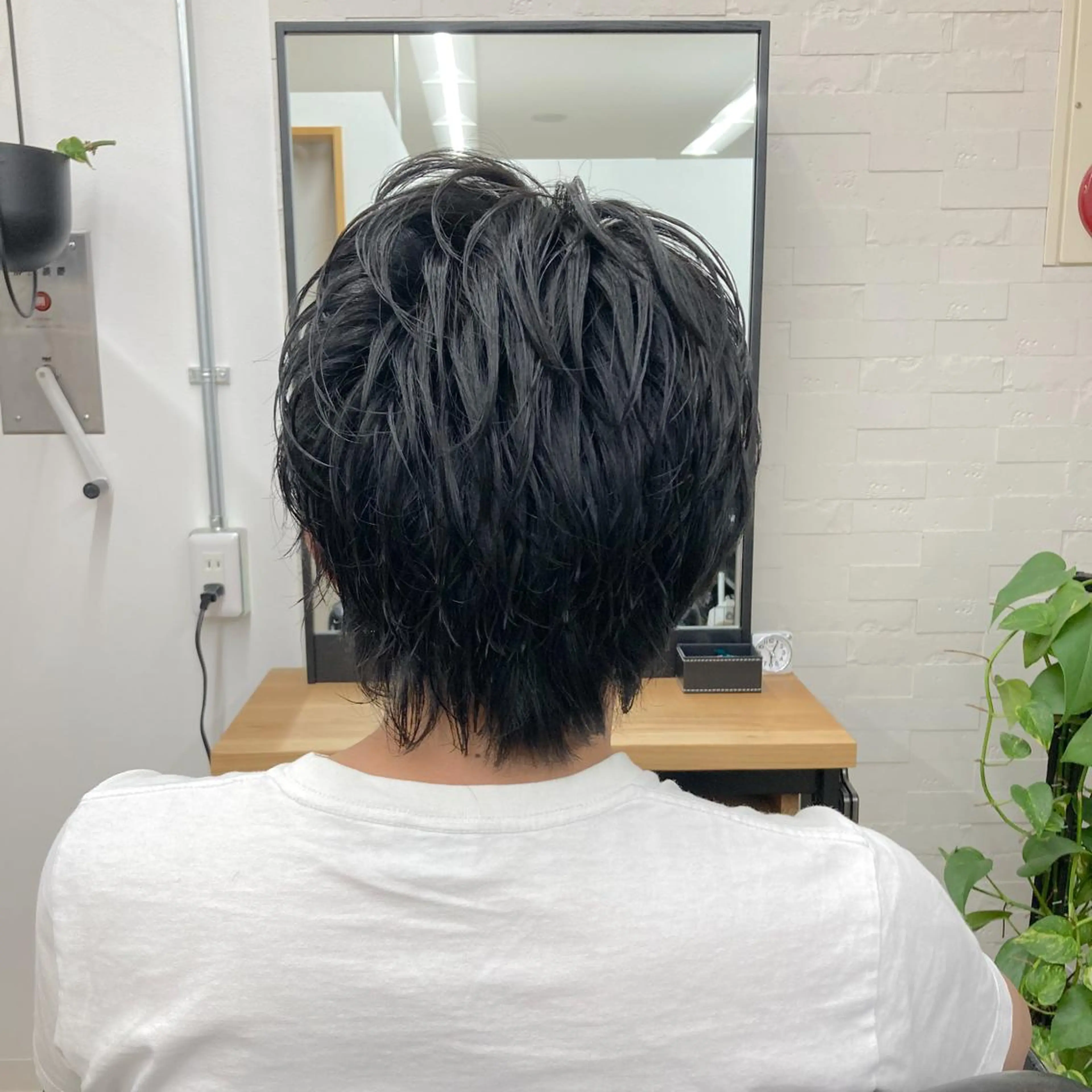 ミディアム メンズ メンズウルフカット ウルフカット メンズ特化/垣見 隼人のヘアスタイル