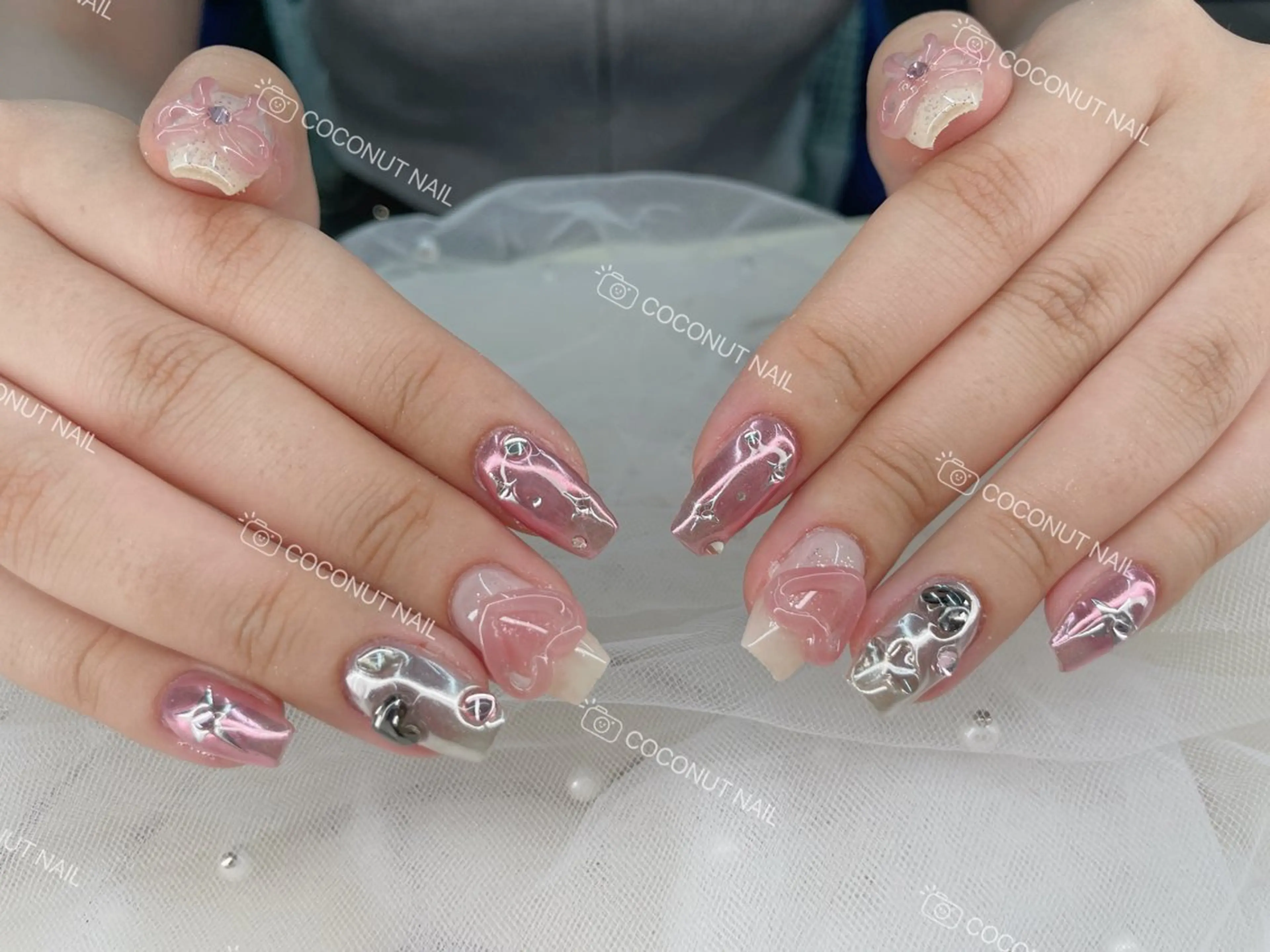 ネイル ハンドネイル 神田 ココナッツのネイルデザイン