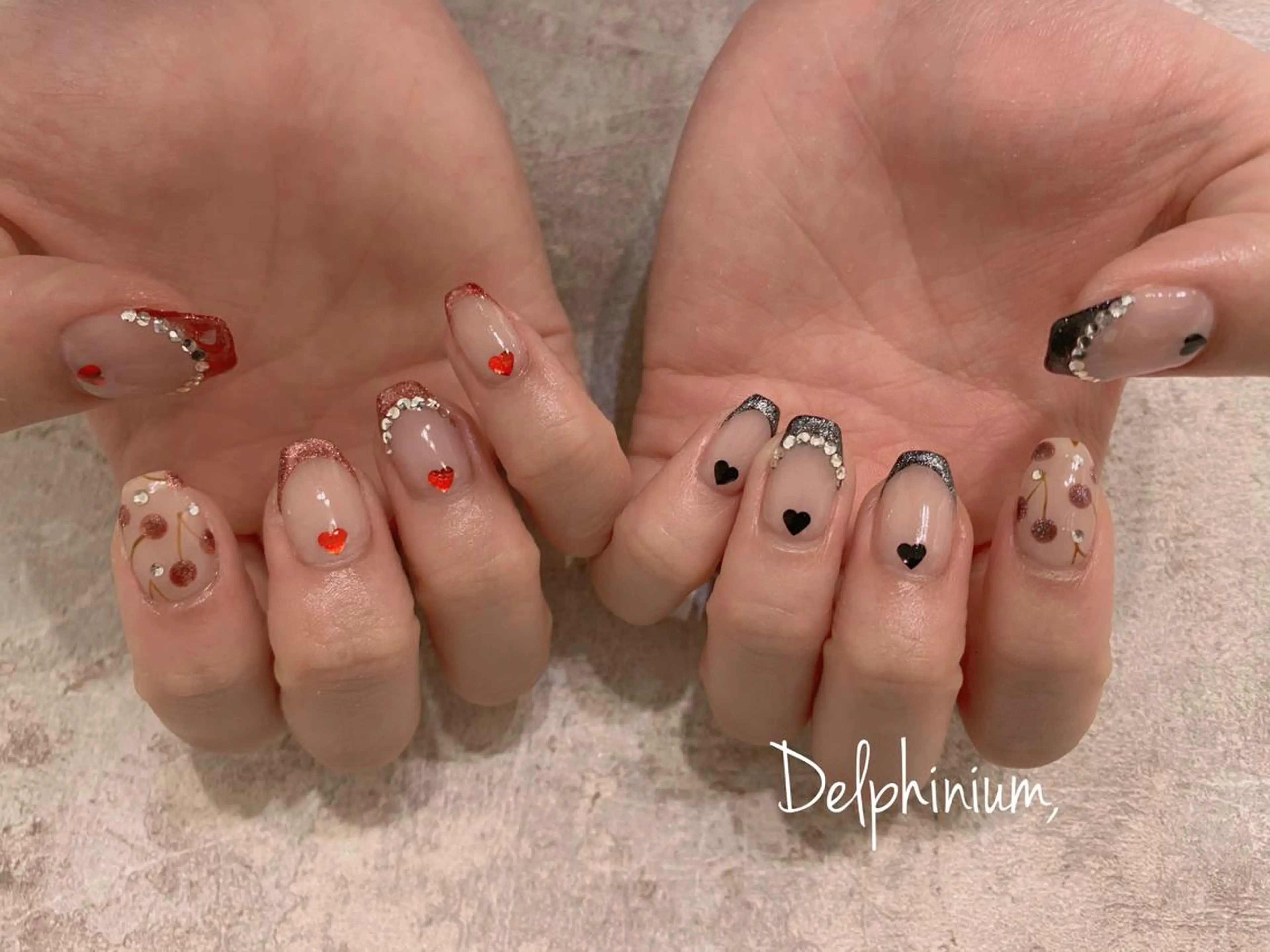 ネイル マグネットネイル ハンドネイル 岡本 友恵のネイルデザイン