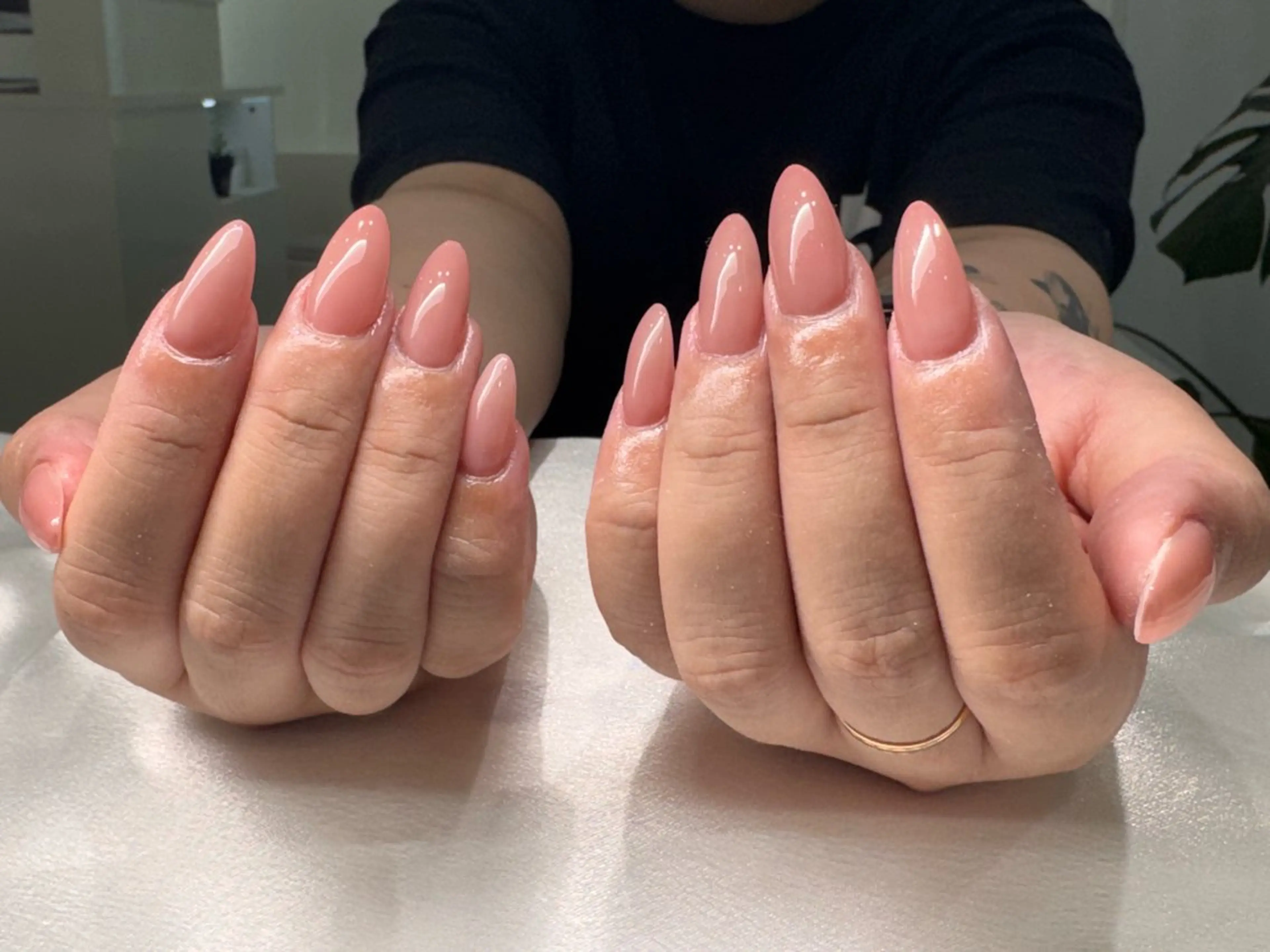 ネイル オーロラネイル ブルー チークネイル 長さ出し フットネイル ハンドネイル JIN 168 新大久保のネイルデザイン