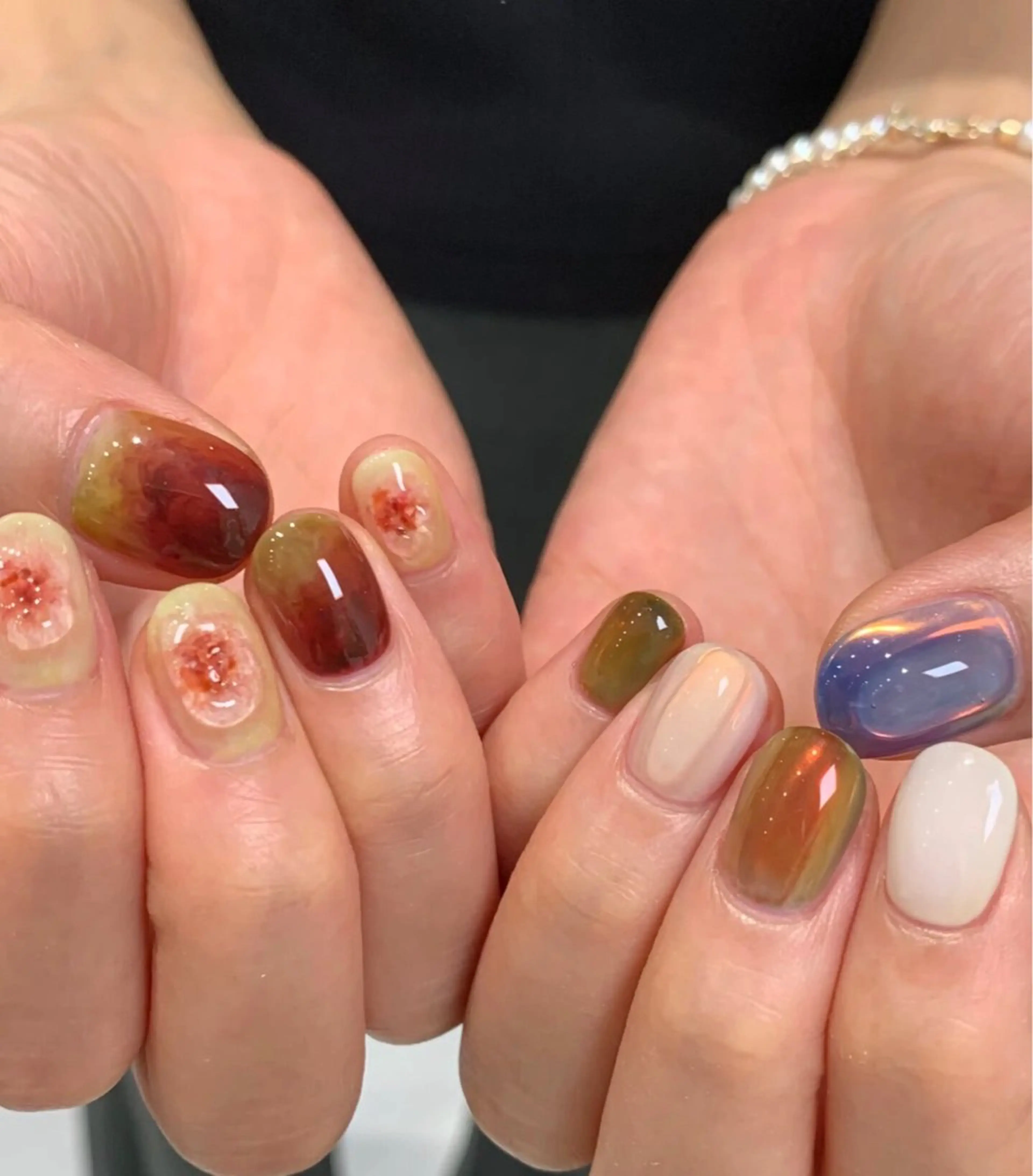 ネイル アートネイル マグネットネイル ミラーネイル ニュアンスネイル enju0422所属・谷口 雪のネイルデザイン