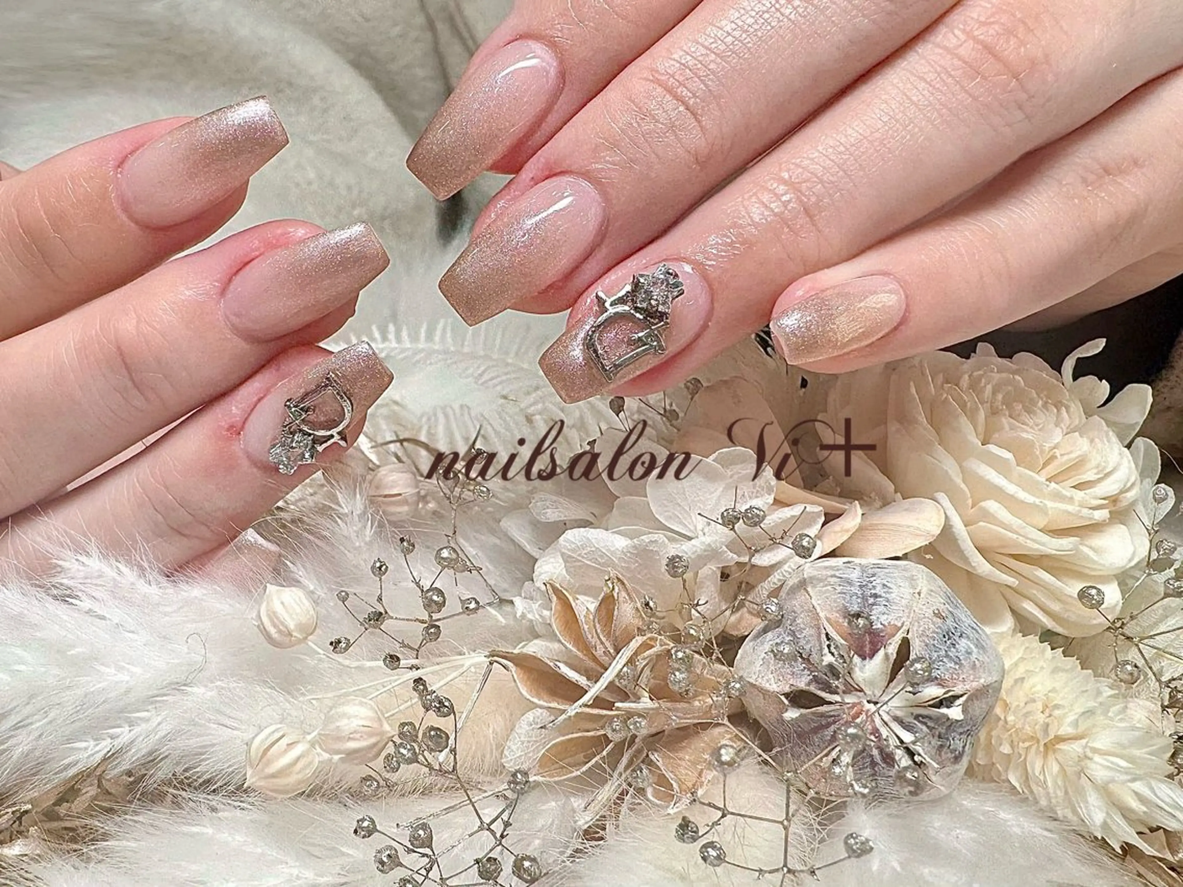 ネイル ハンドネイル ✨Nailsalon Vi+✨のネイルデザイン