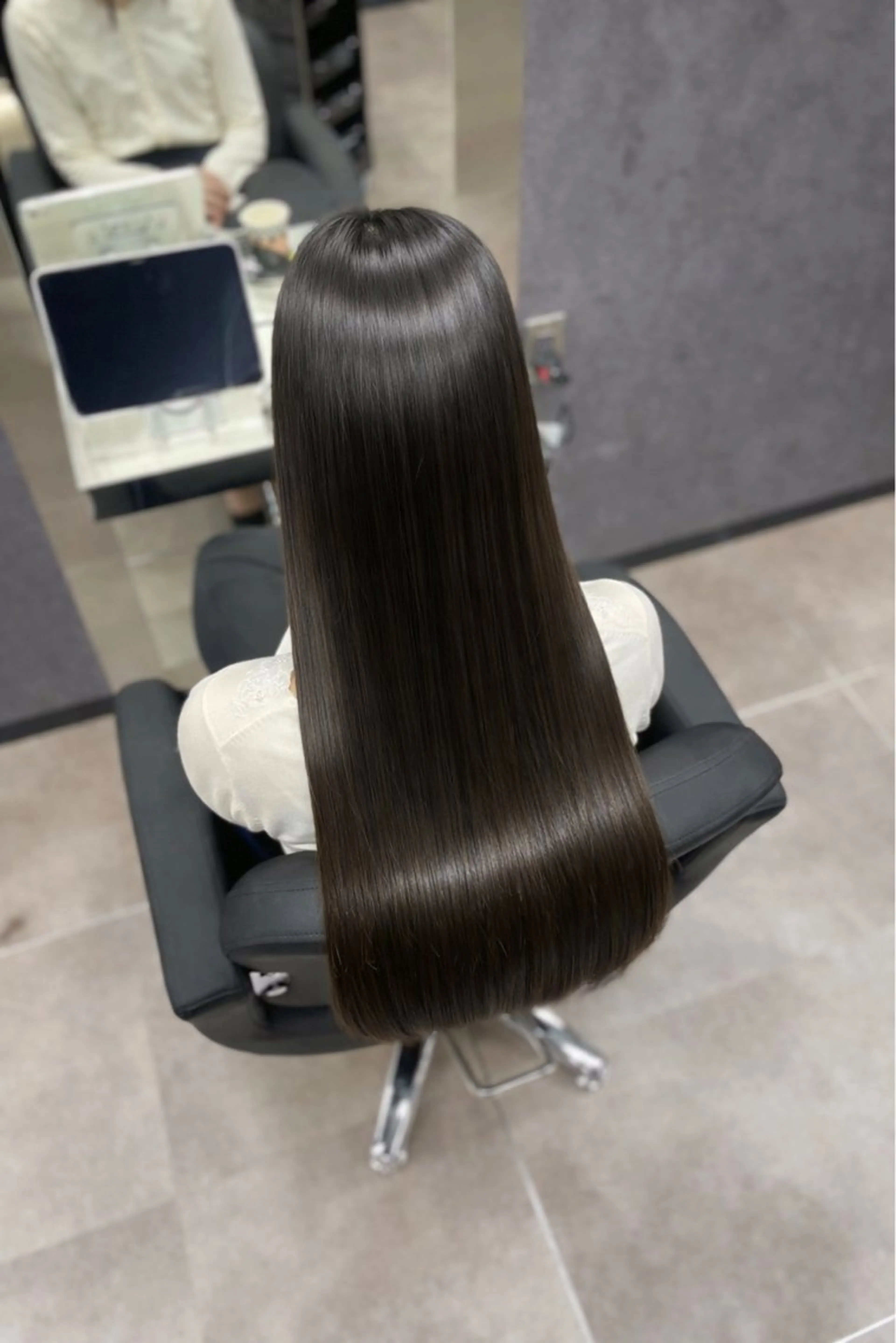 ロング ヘアカラー トリートメント CYNTHIADUE 店長｜ IRISUのヘアスタイル