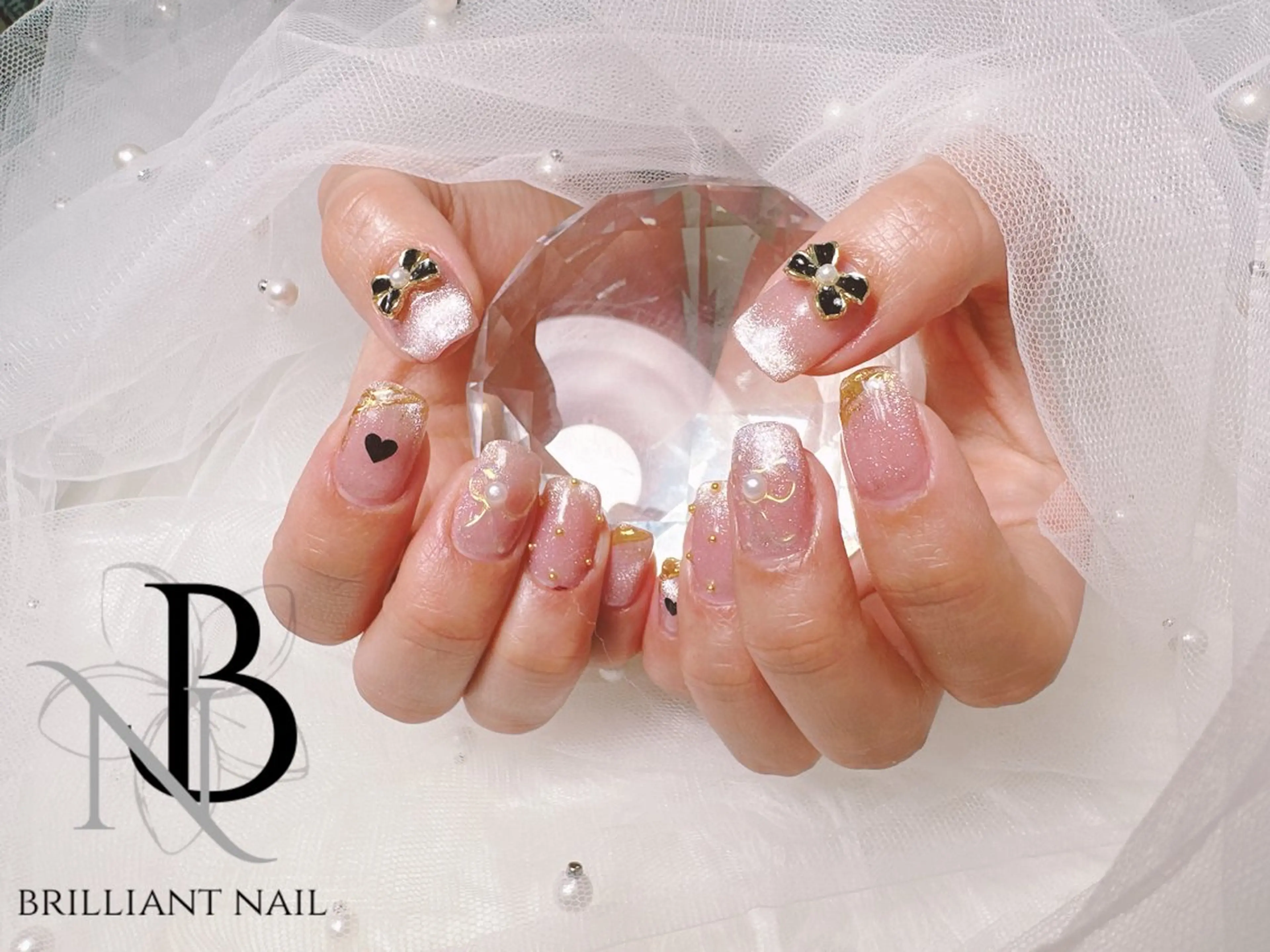 ネイル フレンチネイル マグネットネイル マグネットフレンチ リボン ハンドネイル ハンドケア brilliant nail💎あやのネイルデザイン