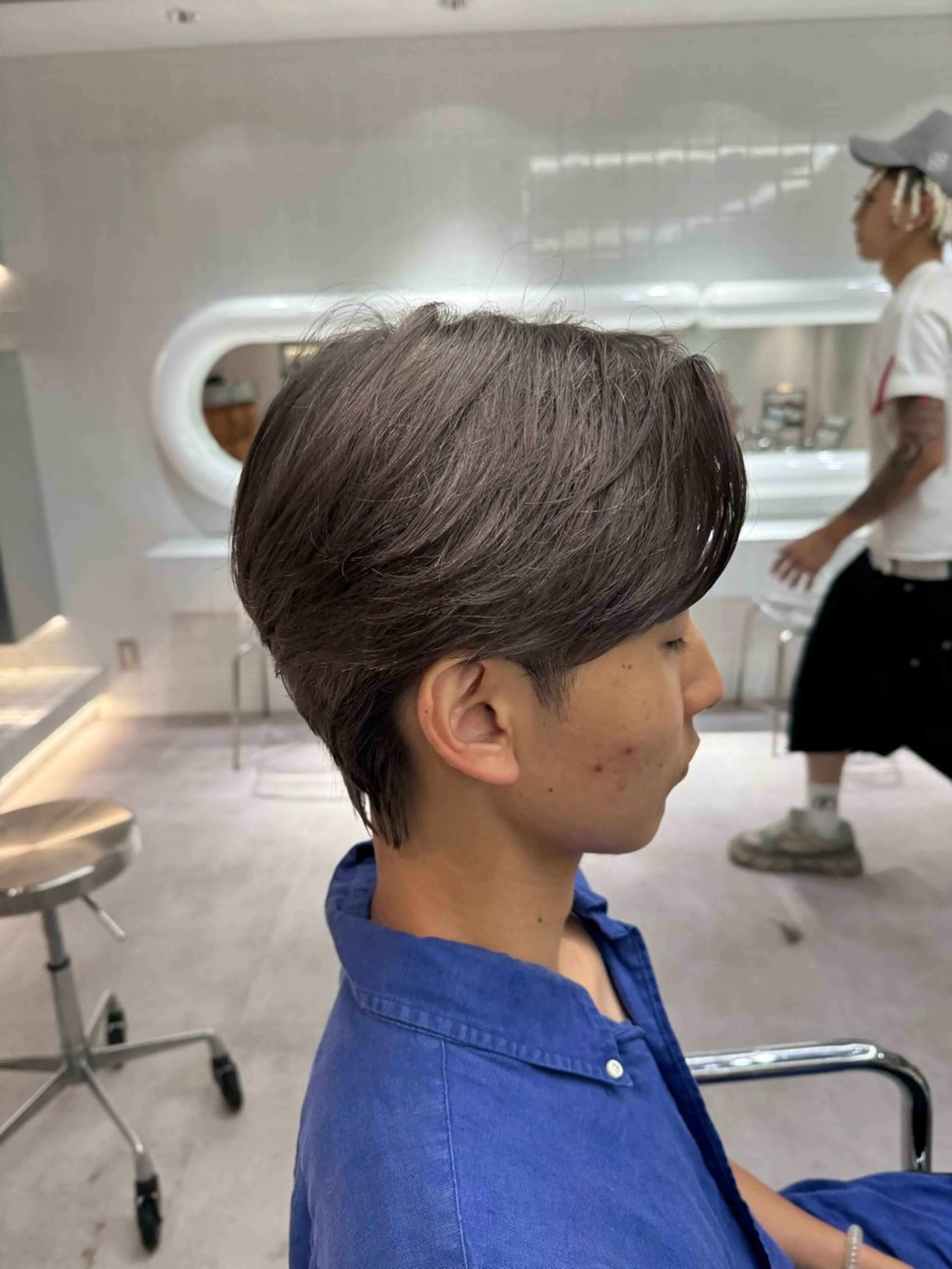 カラー メンズ ダークシルバー シルバー ブリーチ/パーマ特化 片平和寿のヘアスタイル