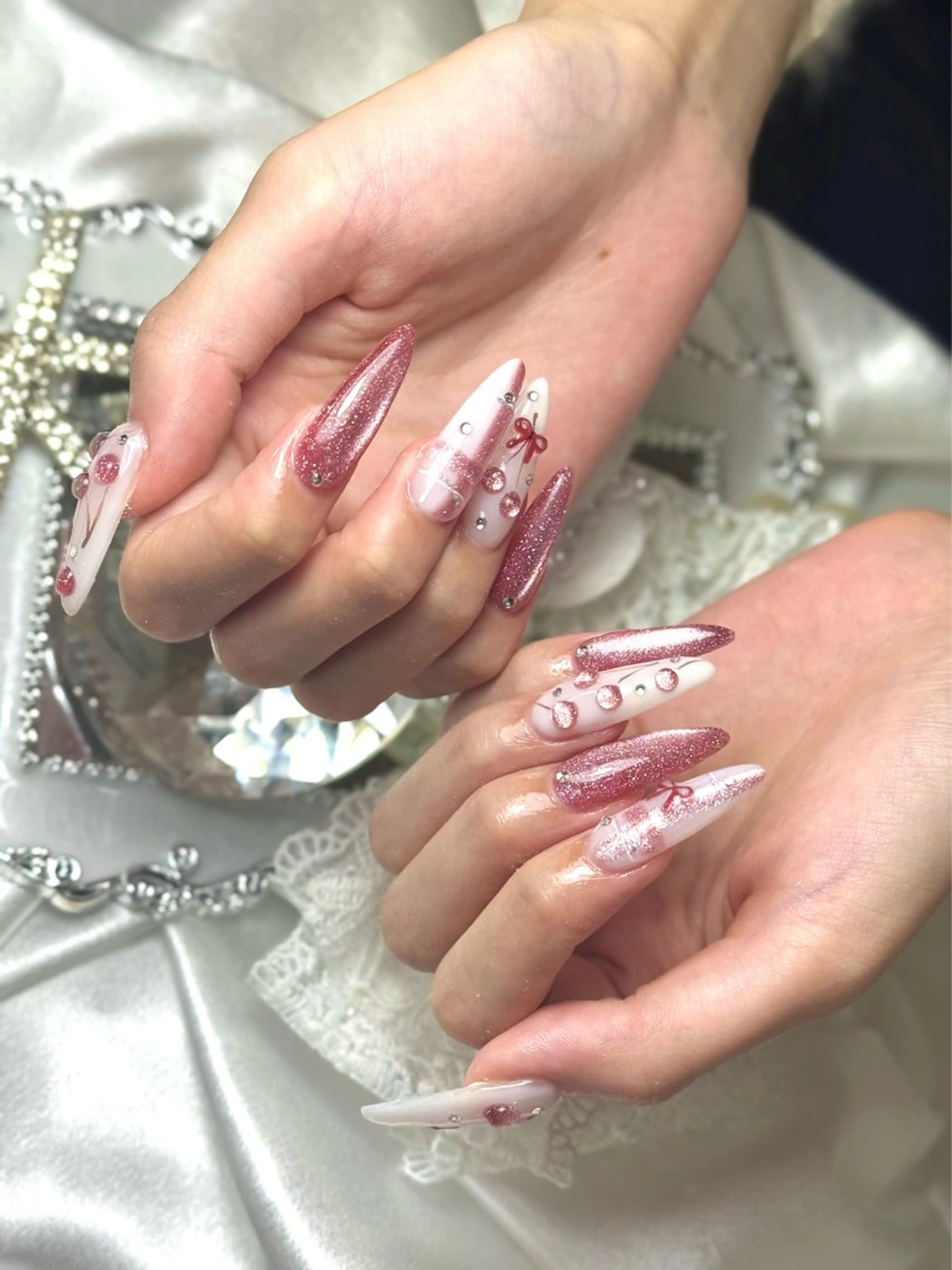 ネイル ハンドネイル ルシイ🎀新宿長さ 出しパーツ専門店のネイルデザイン