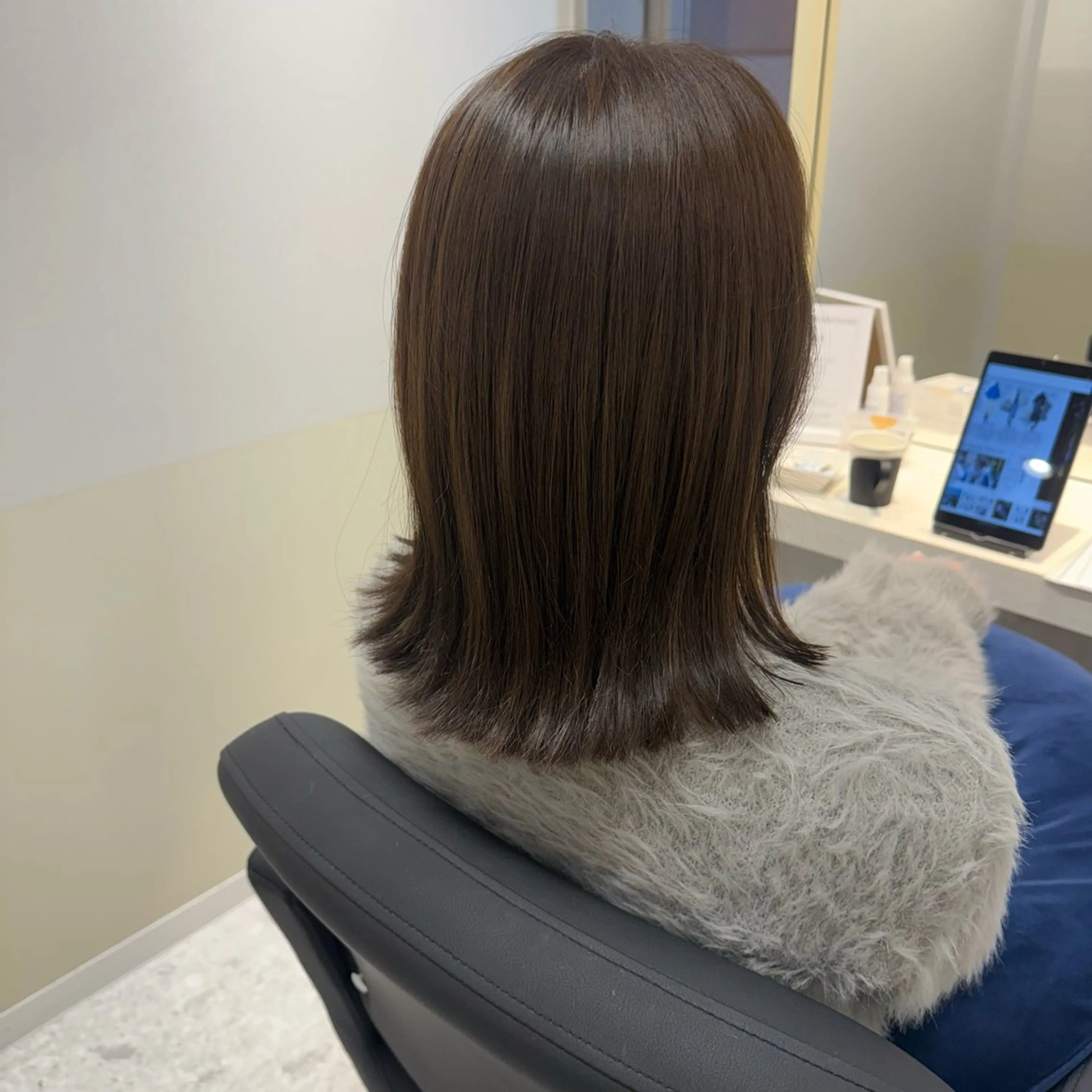 ミディアム カラー ベージュカラー 透明感カラー オリーブベージュ カット ヘアカラー トリートメント 半個室サロン/透明感 /艶髪♡岸上 温♡のヘアスタイル