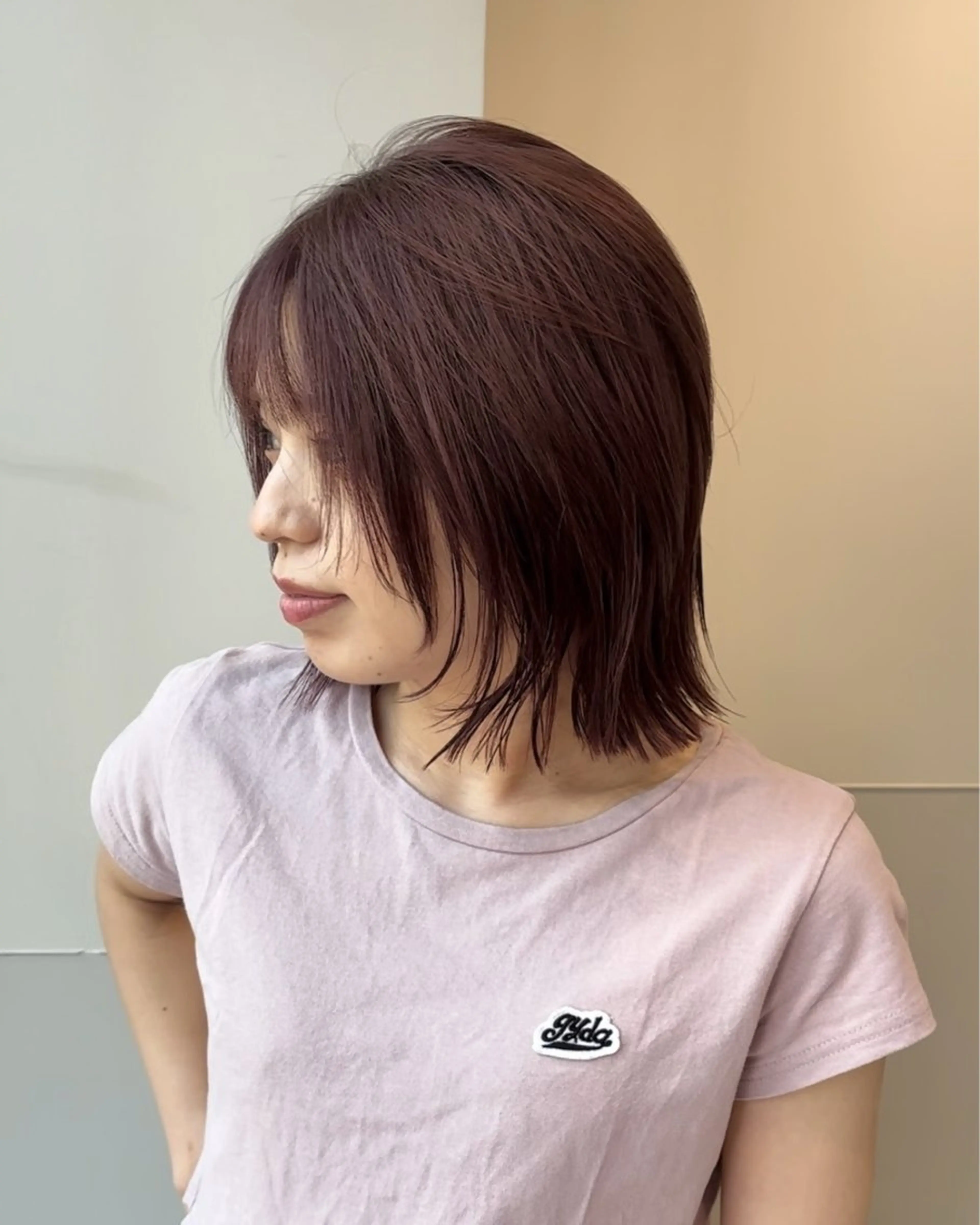 ショート カラー パーマ ヘアアレンジ メンズ 切りっぱなしボブ メンズ韓国風 ボブ くせ毛 髪質改善 切りっぱなしヘアボブ ミディアムヘアRYOのヘアスタイル