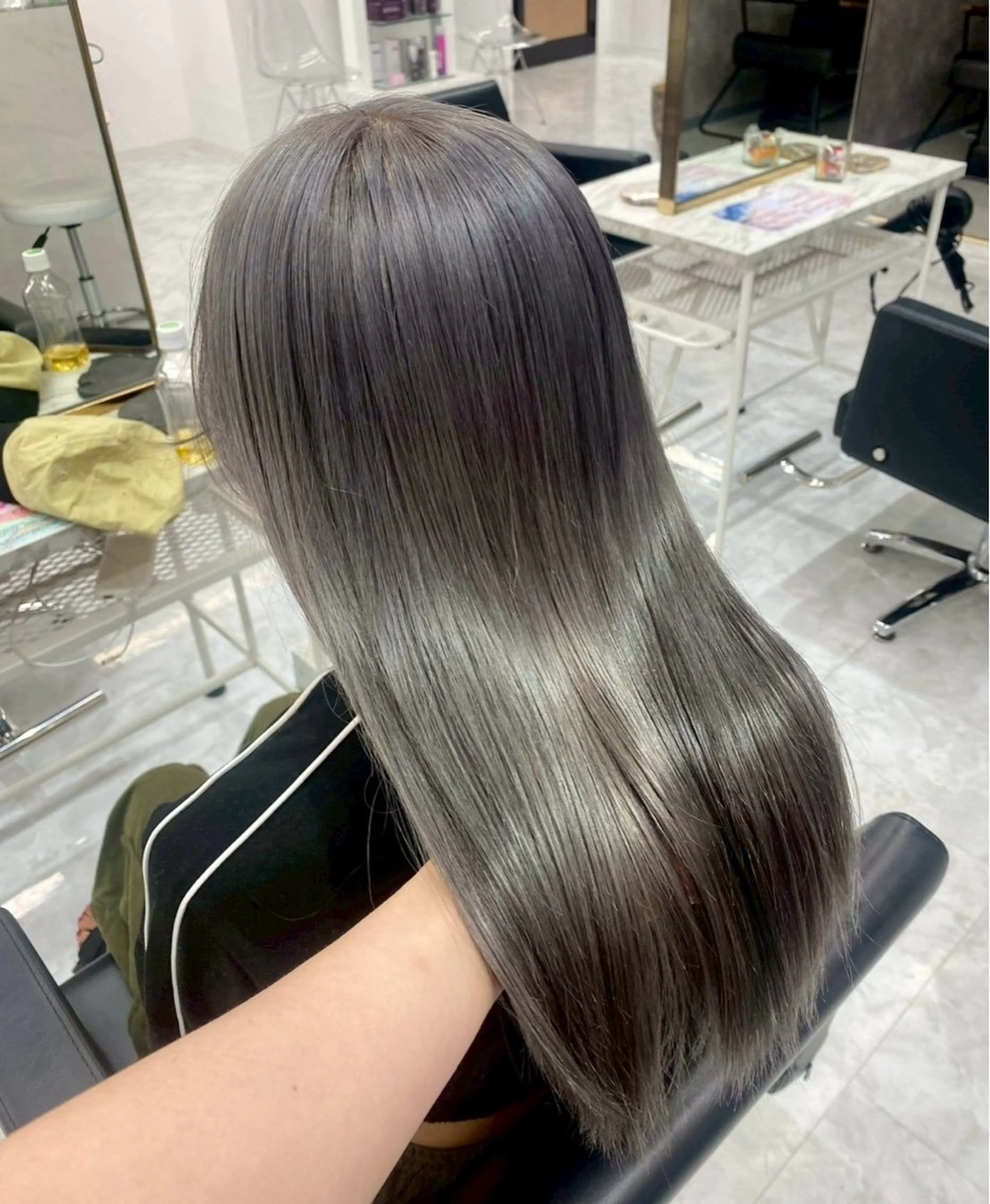 ロング カラー カット ヘアカラー フジマ ハルナのヘアスタイル