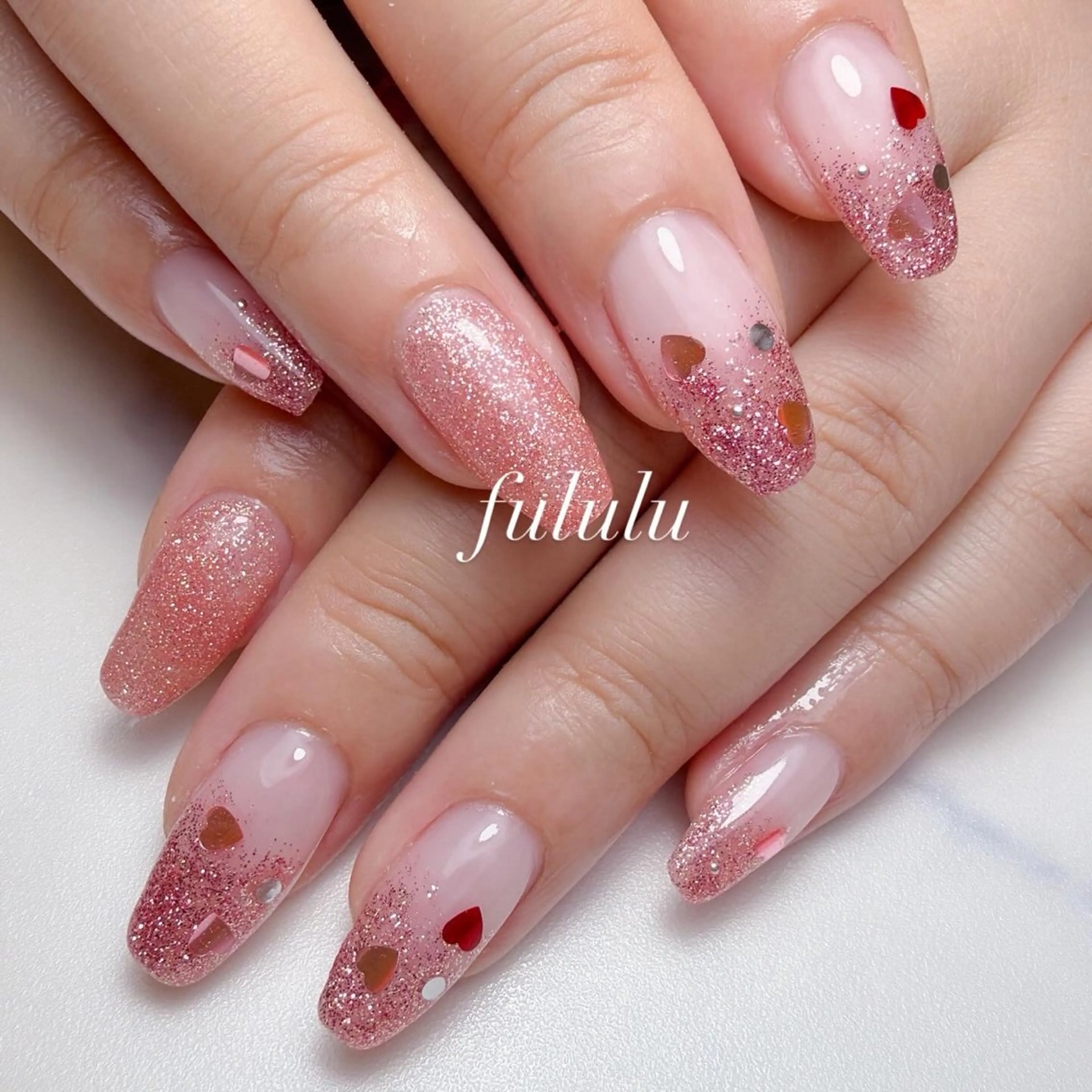 セミロング Fululu chihiroのネイルデザイン