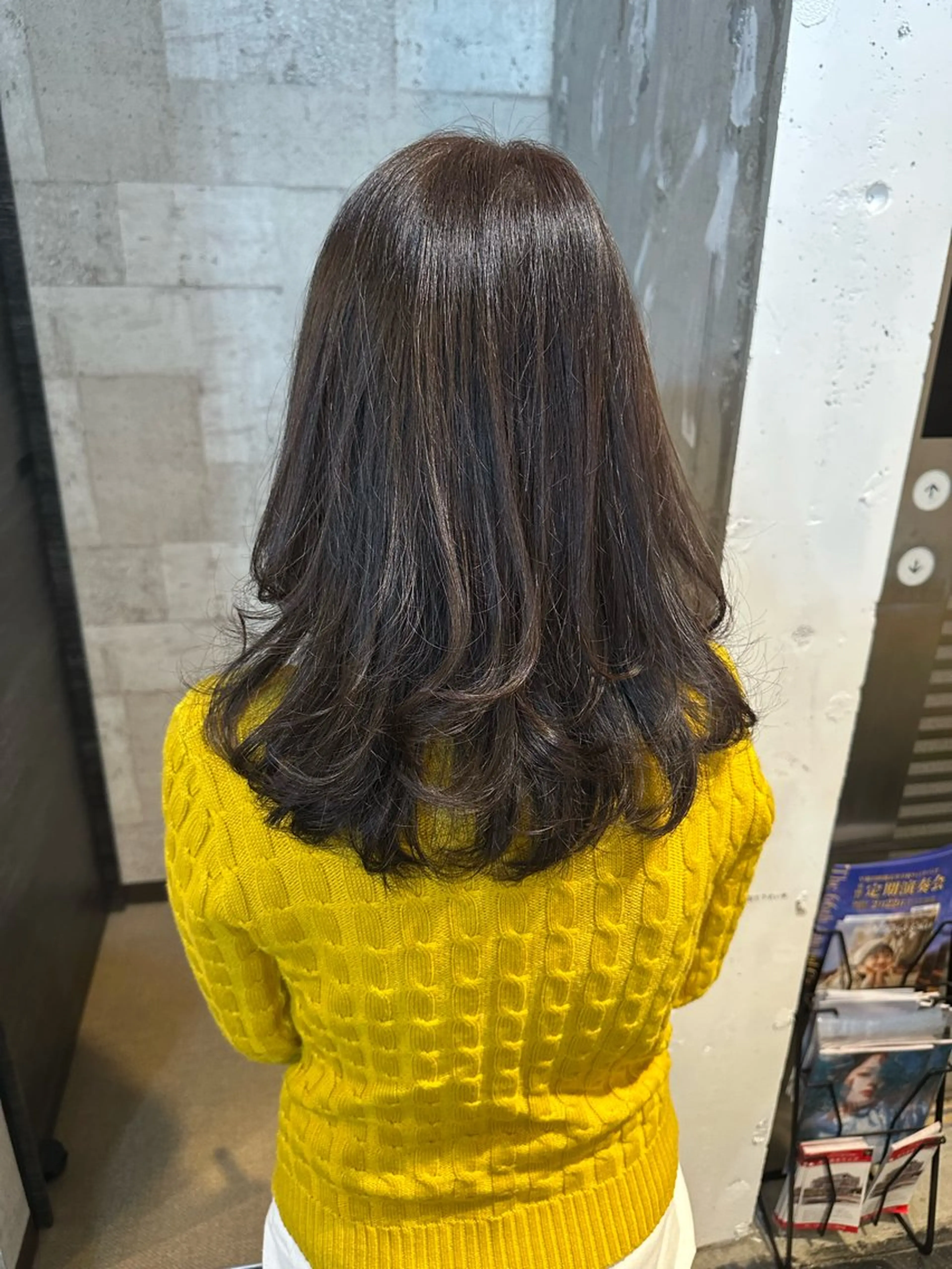 ロング カラー 保井 実奈美のヘアスタイル
