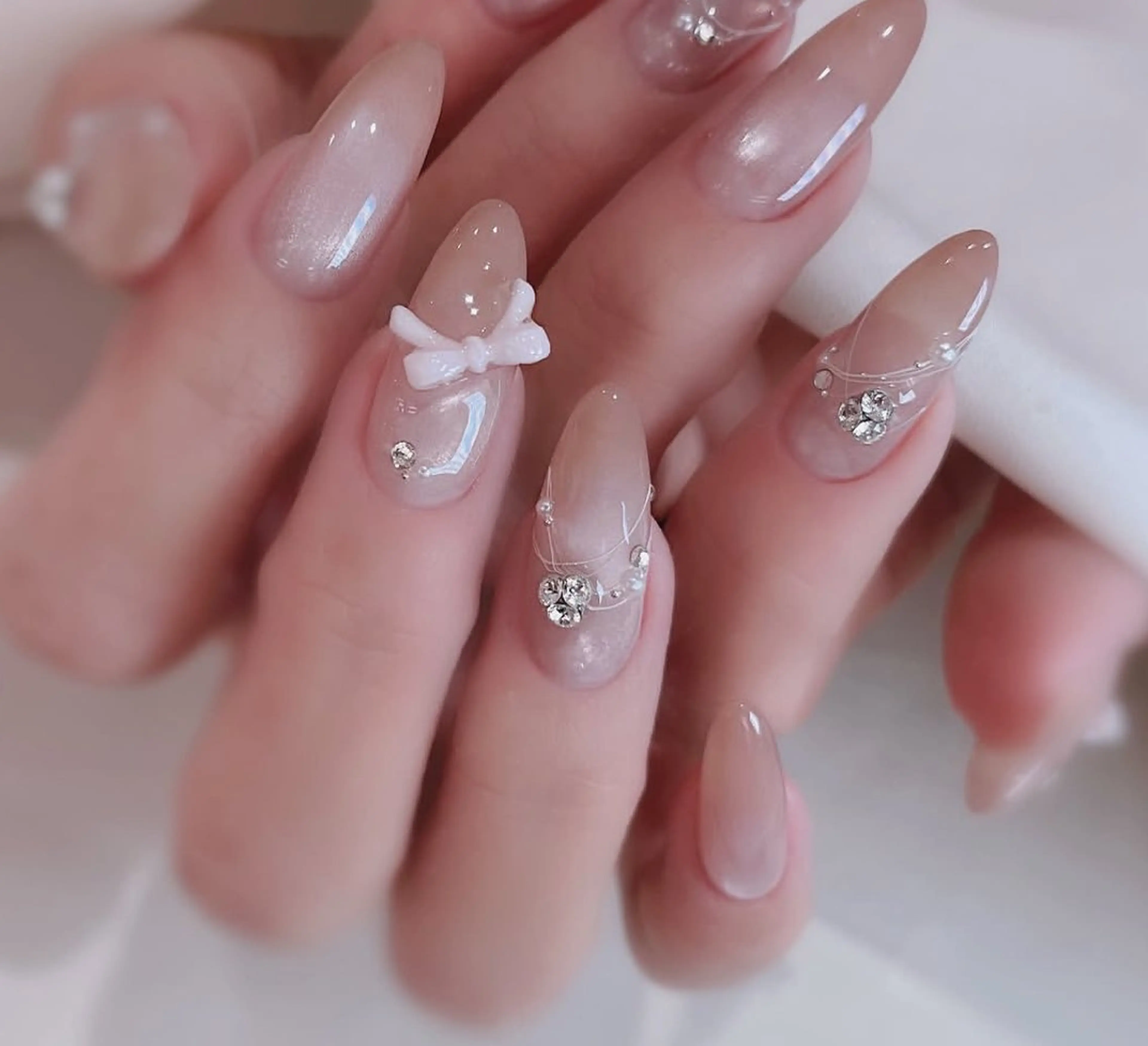 ネイル キラキラネイル ミラーネイル ピンク ワンホンネイル ハンドネイル Ryunail所属・Ryu Nail NekoChanのネイルデザイン