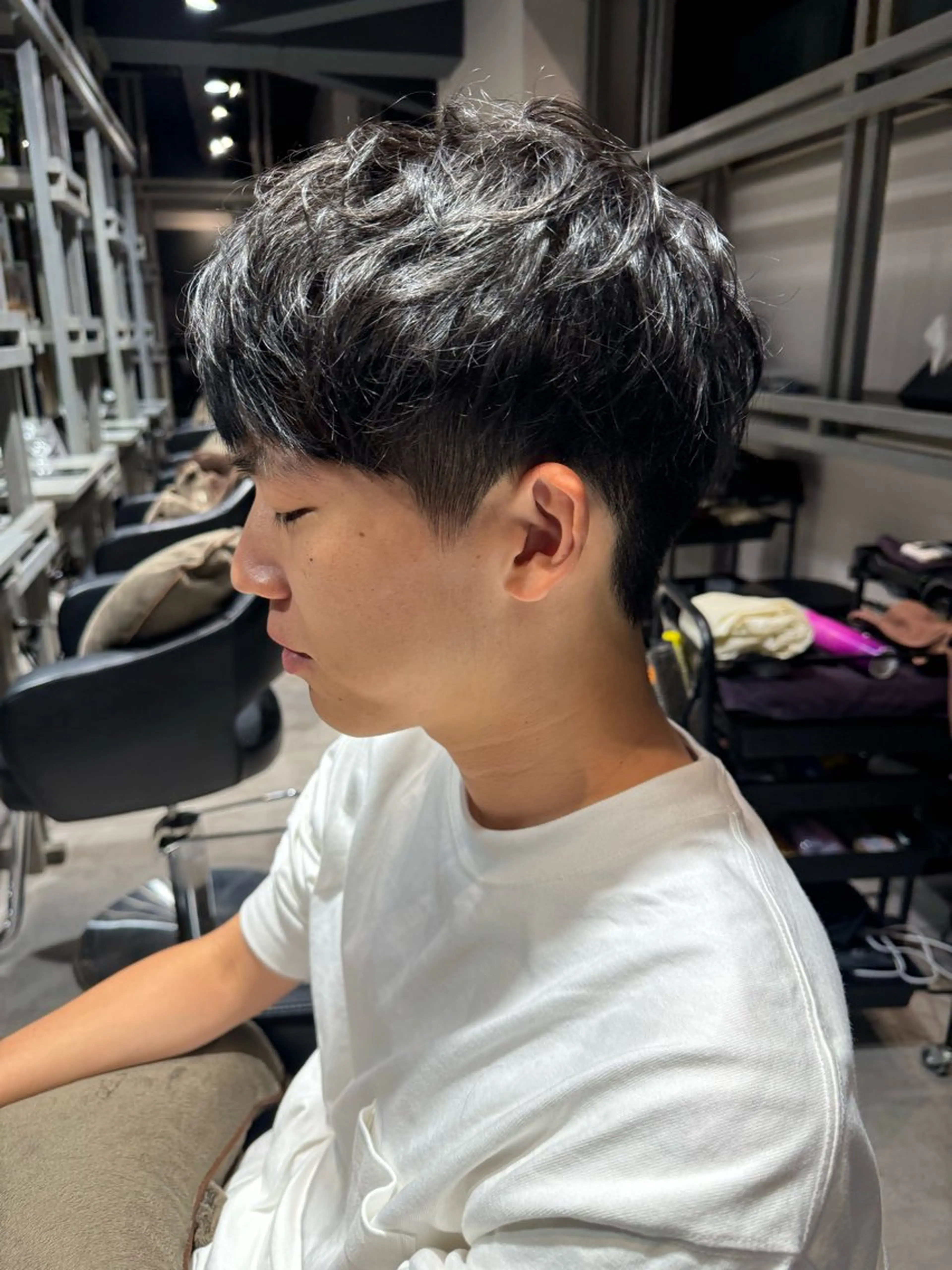 ミディアム メンズ マッシュ カット 似合う髪型が 分からない方へのヘアスタイル