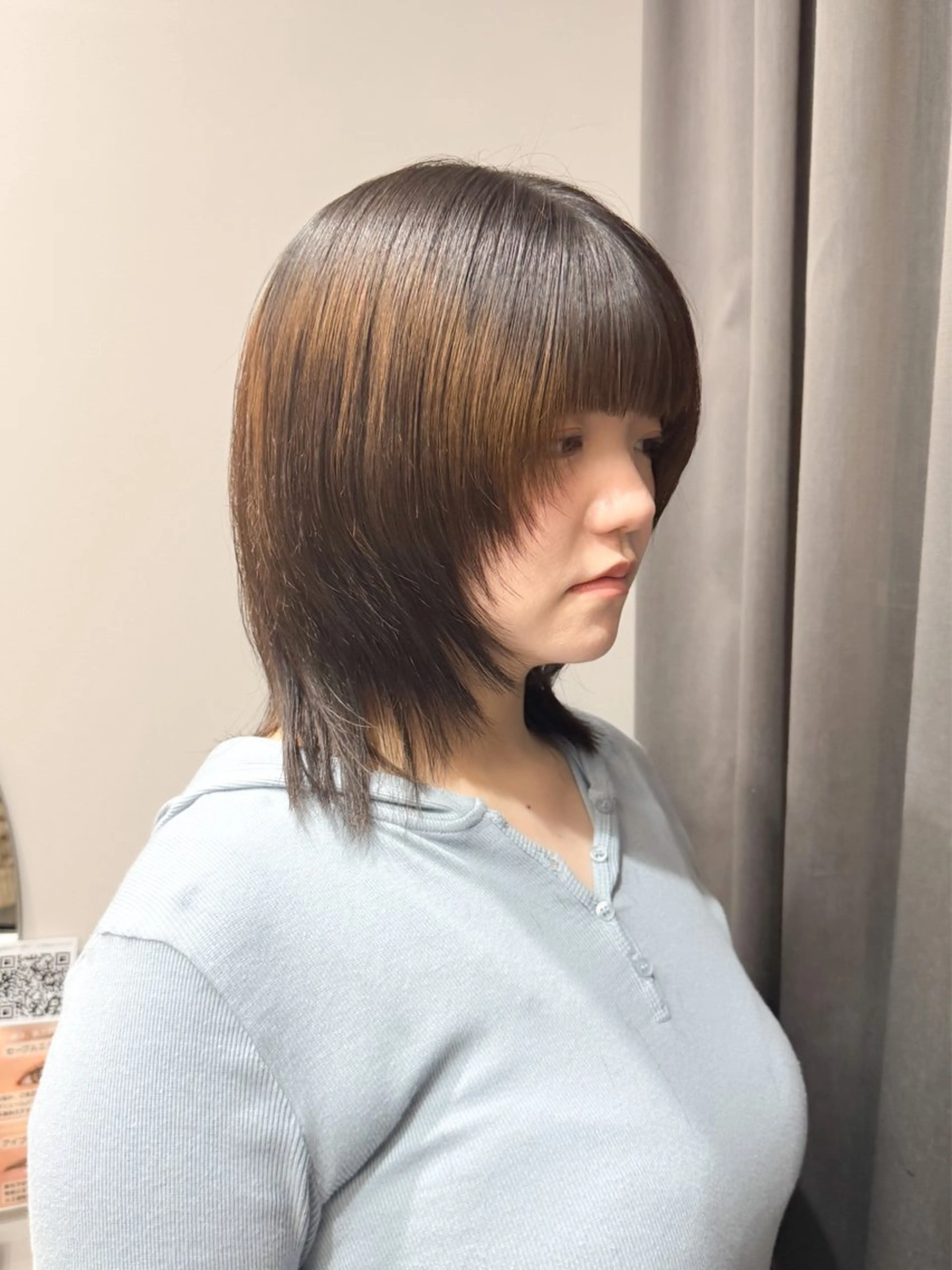 ミディアム ヘアアレンジ ボブ 顔まわりレイヤー ハッシュカット 髪質改善 韓国風ヘア 立川レイヤー 透明感カラーaoiのヘアスタイル