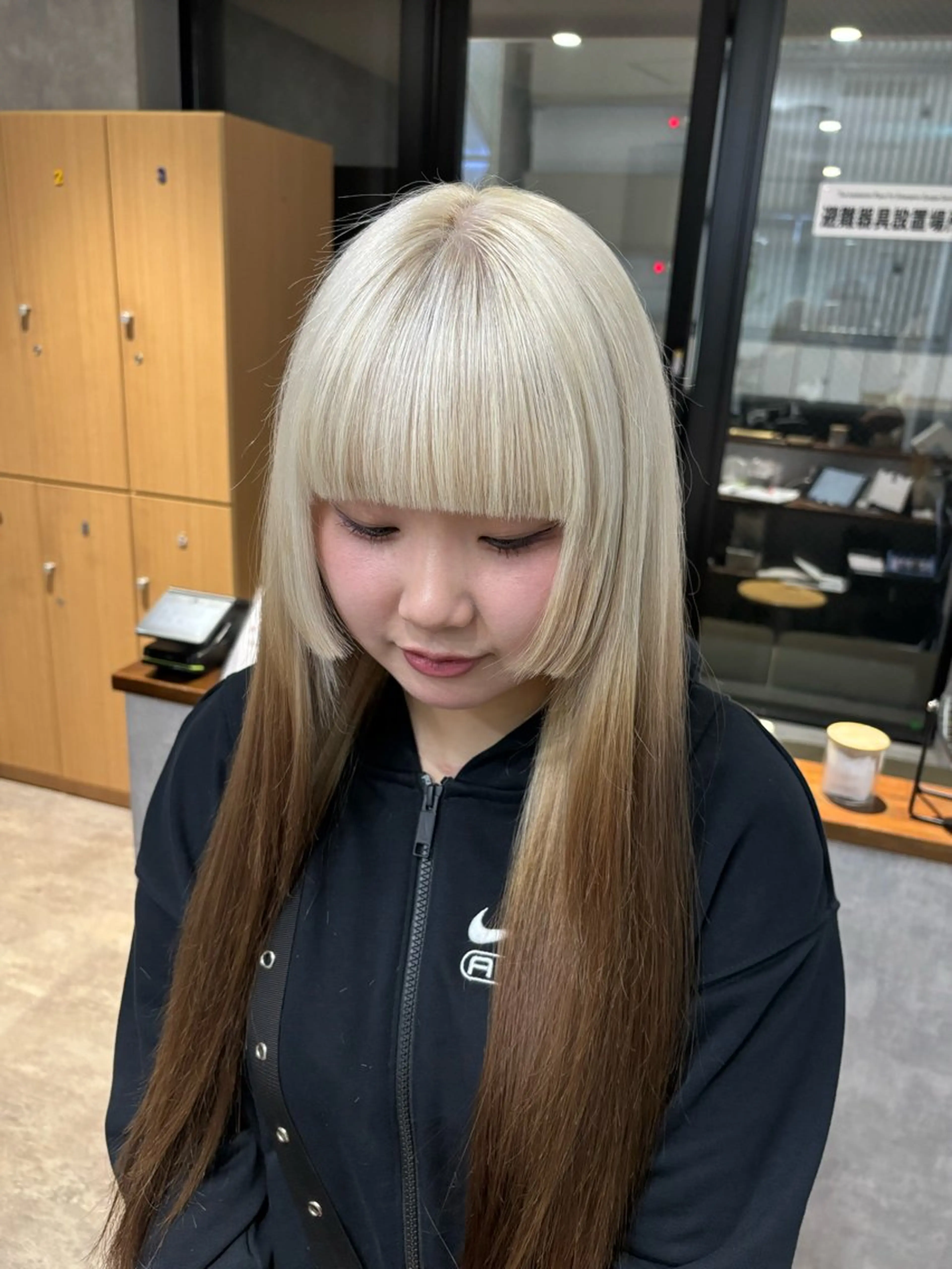 ロング カラー カット ヘアカラー トリートメント 🌐NATSUMI 🌐【寒色カラー】のヘアスタイル