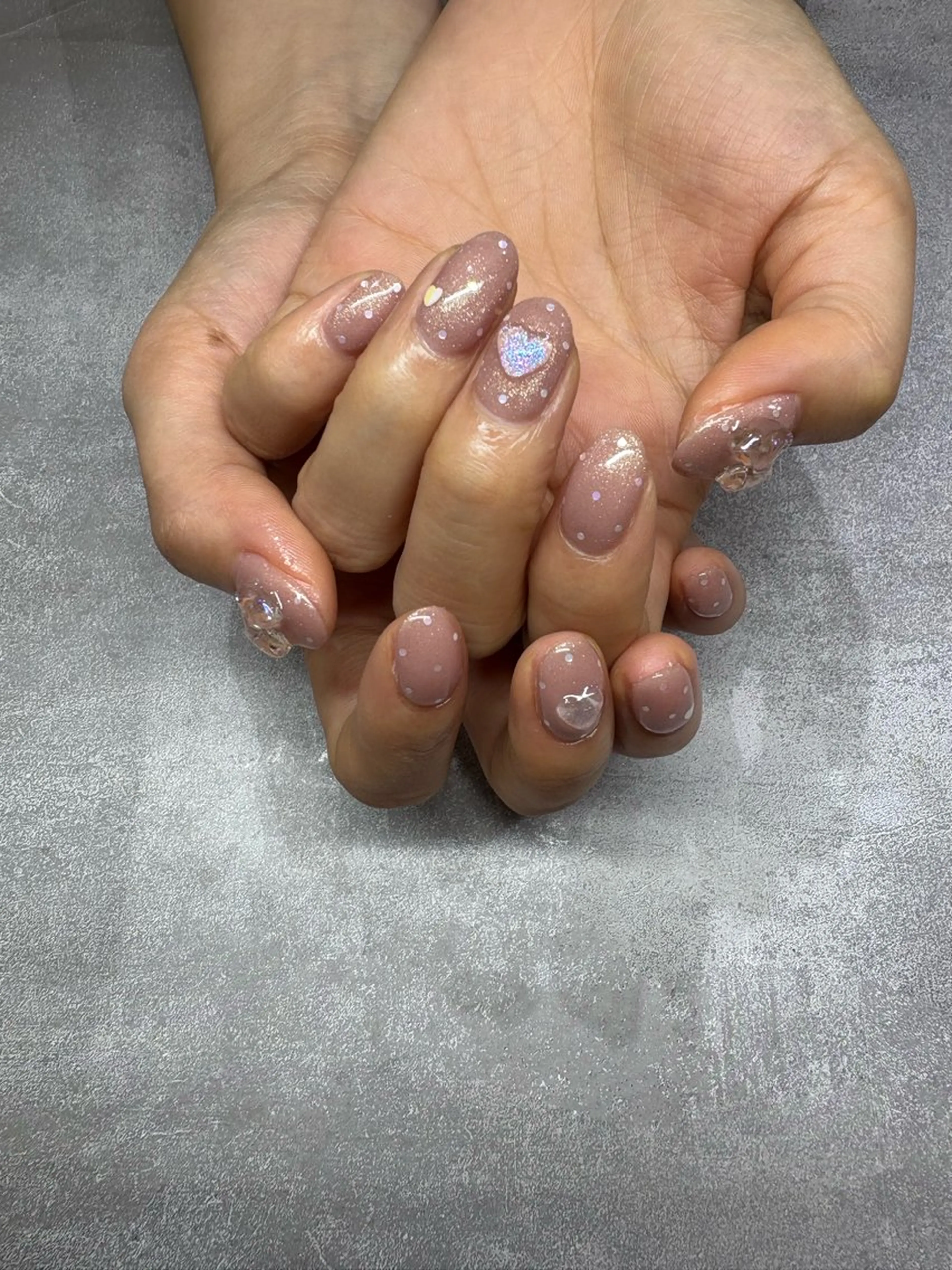 ネイル アンリッシュ新宿店 kousakaのネイルデザイン