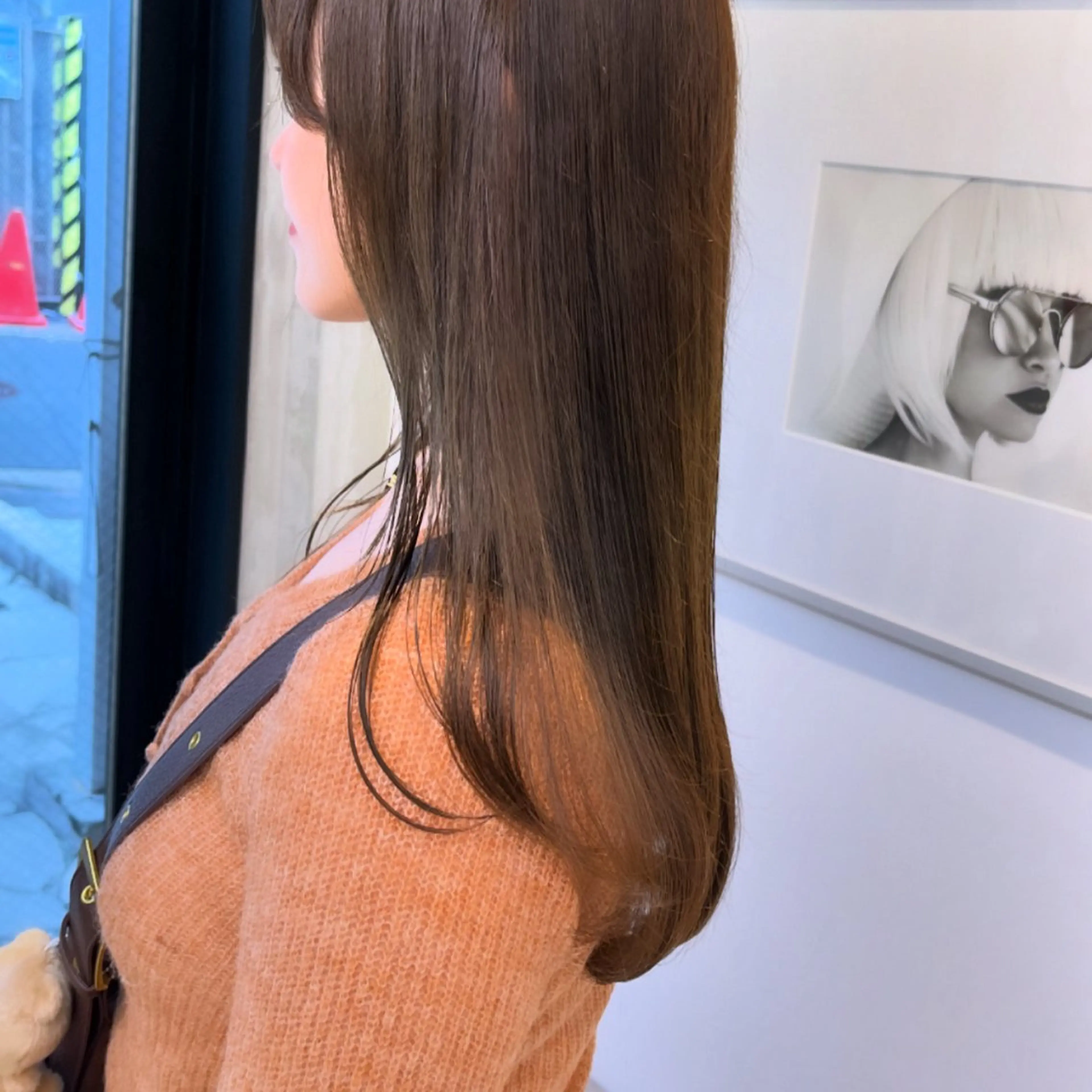 ミディアム カラー ベージュカラー ブラウンカラー ブラウンベージュ 透明感カラー シアーブラウン ヘアカラー トリートメント ヘッドスパ ヘアセット カジュアルを女っぽく 𝗮𝘆𝗮𝗰𝗼のヘアスタイル