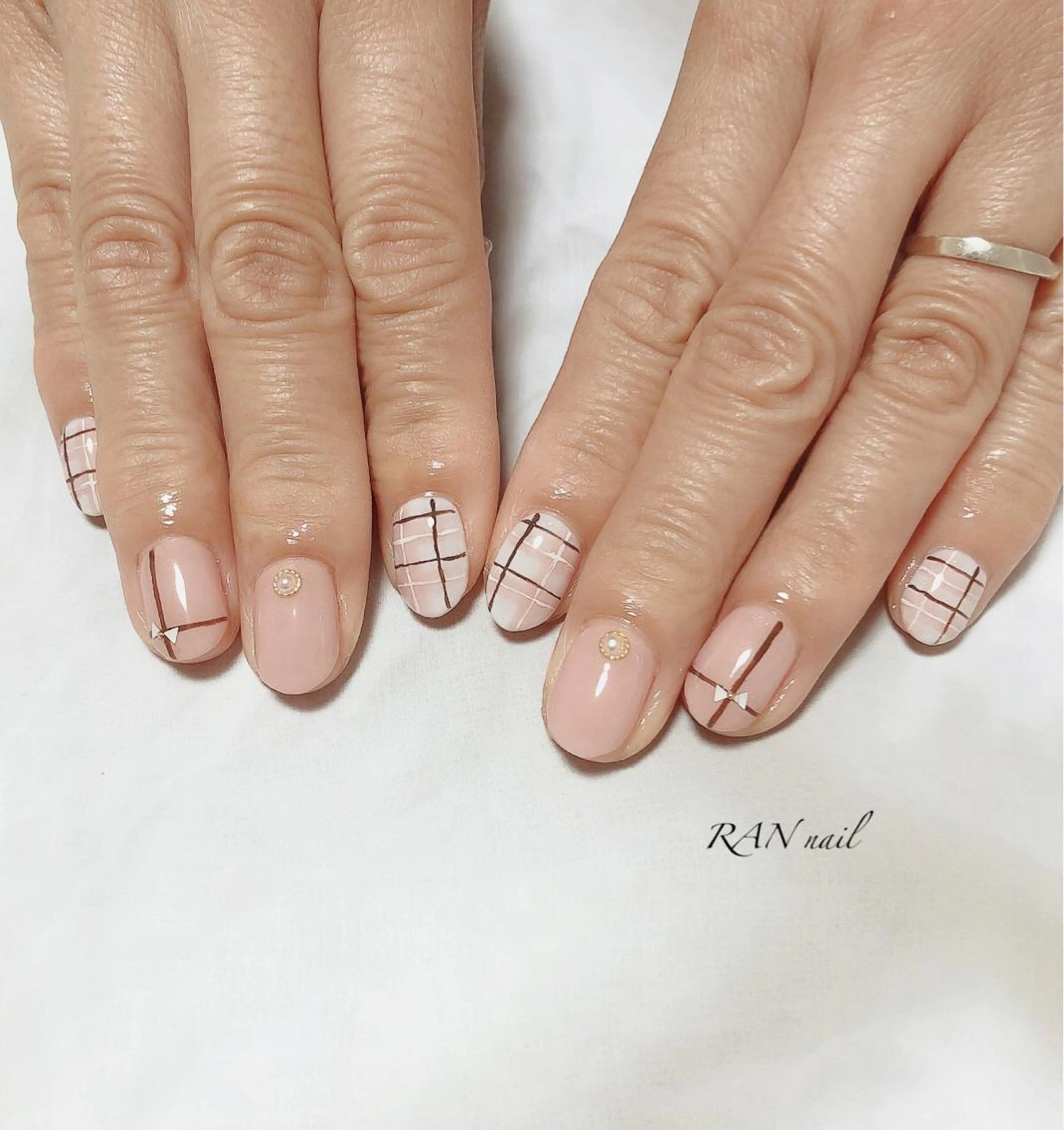 ネイル フットネイル フレンチネイル オフィスネイル ピンク 春ネイル ハンドネイル フットネイル RAN nailのネイルデザイン