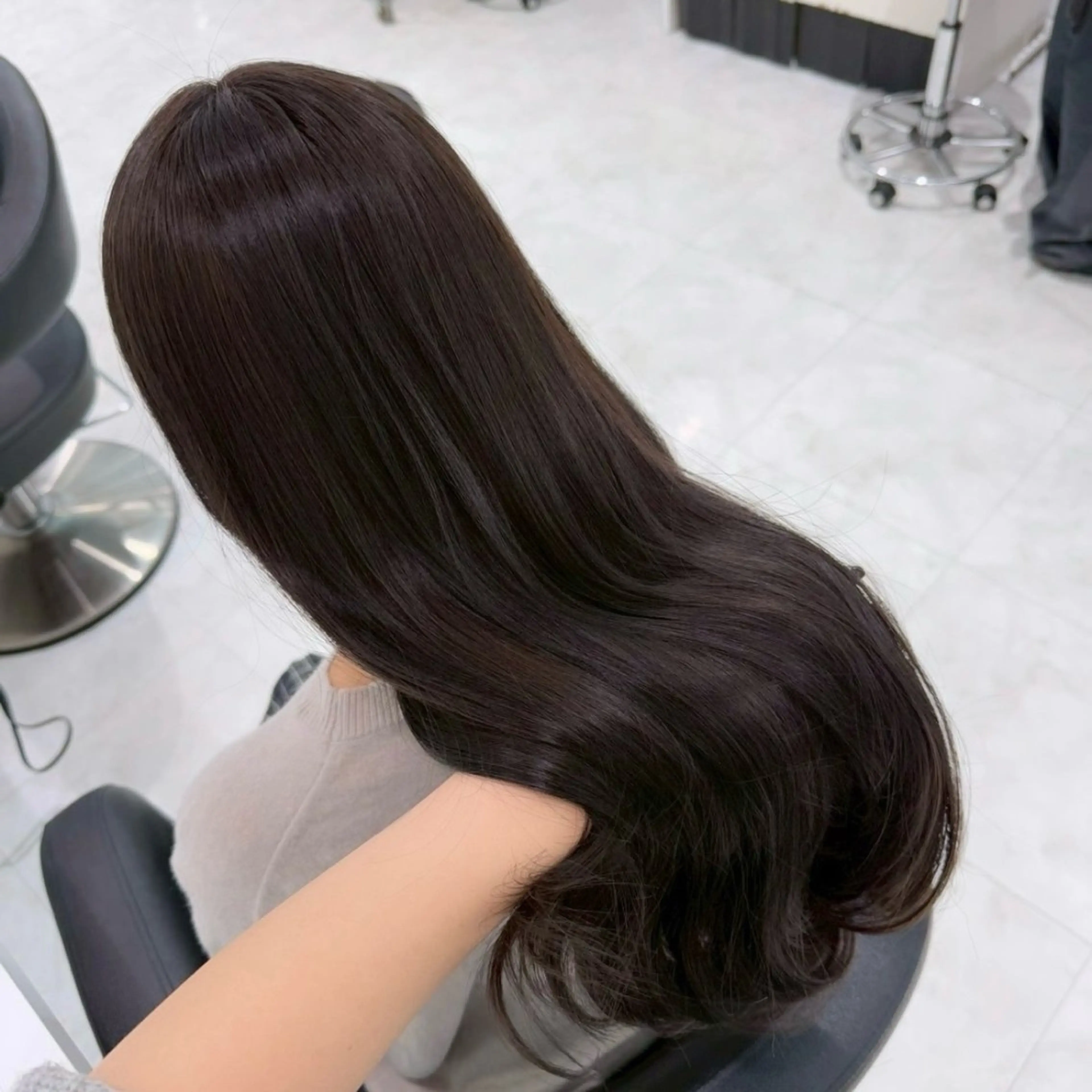 カラー 🤍透明感ブラウン himi🤍のヘアスタイル