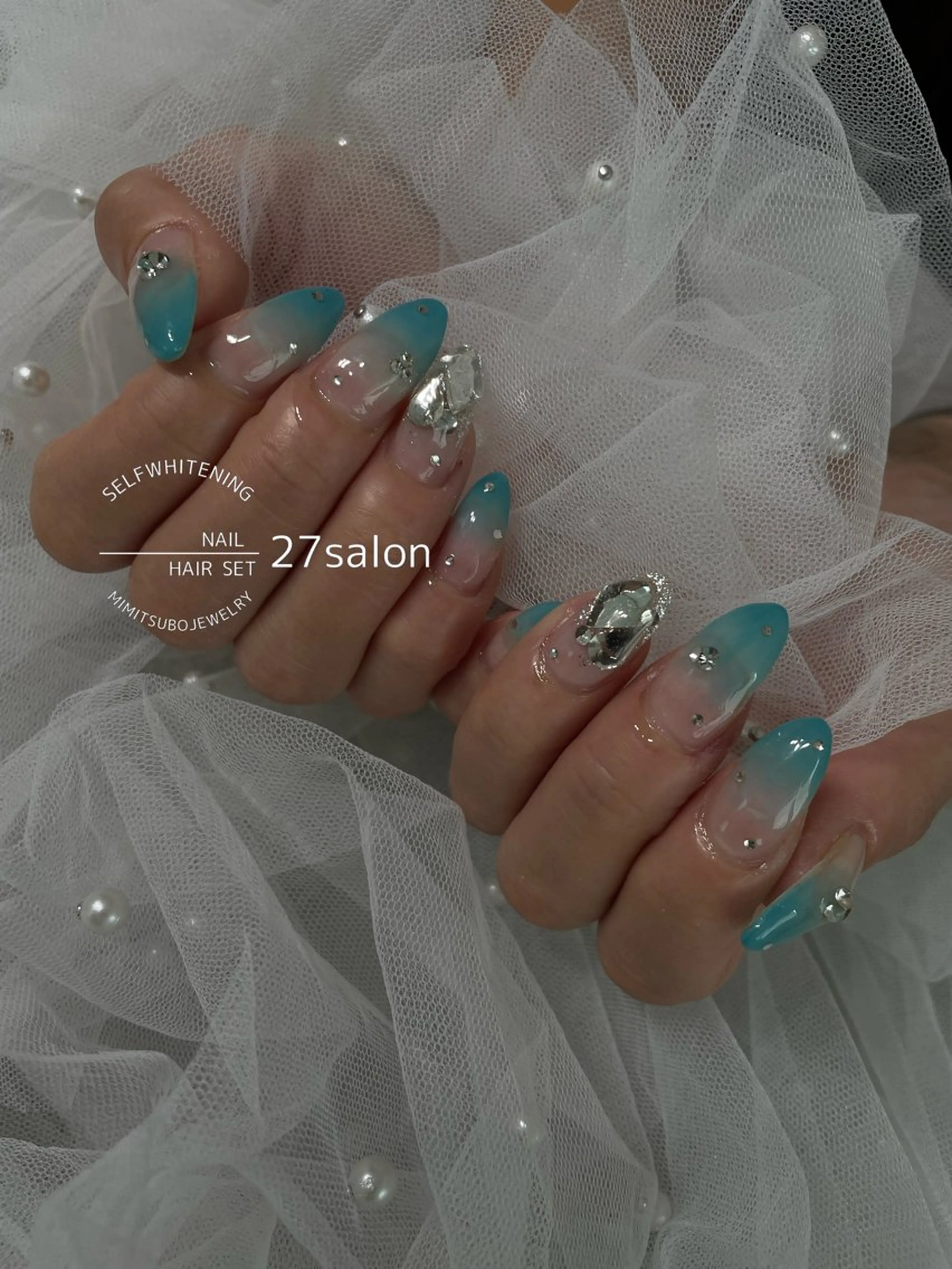 ネイル グラデーション 水色 ワンホンネイル ハンドネイル 27salon yuinaのネイルデザイン