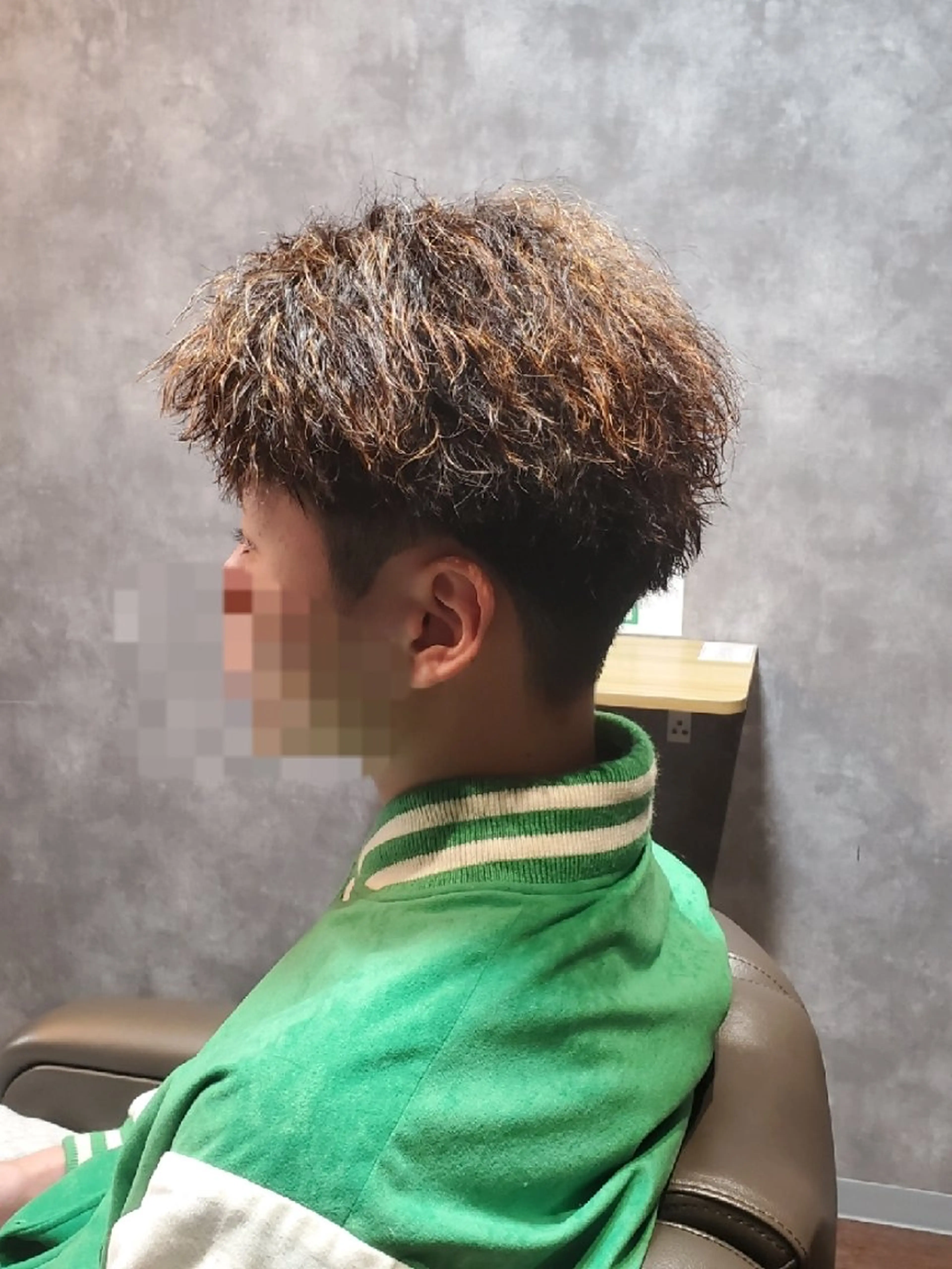 カット+波巻きパーマorツイストパーマ+シャンプー+眉カットの写真