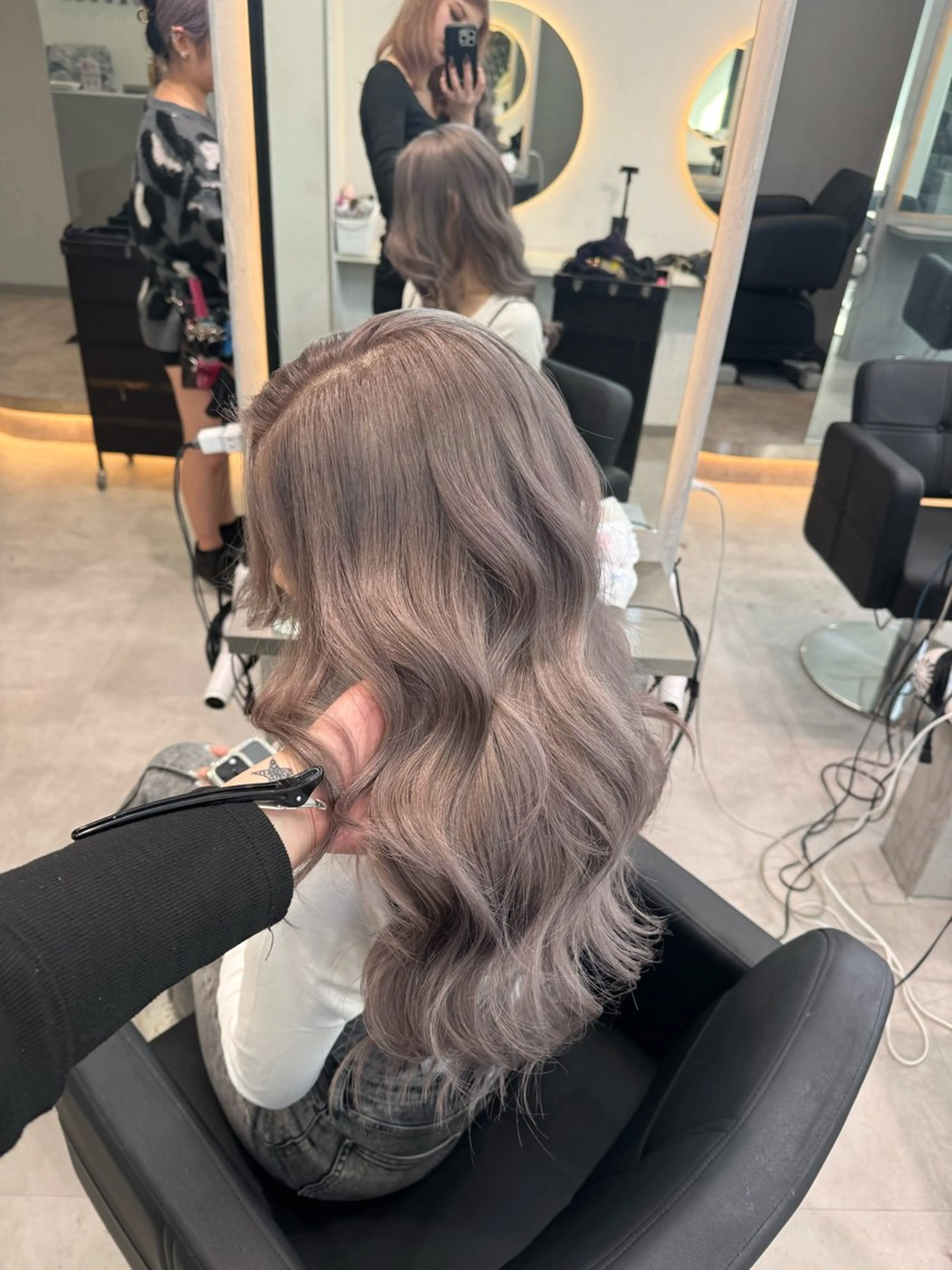 ロング カラー ヘアカラー ギャルの女神/ Shionのヘアスタイル